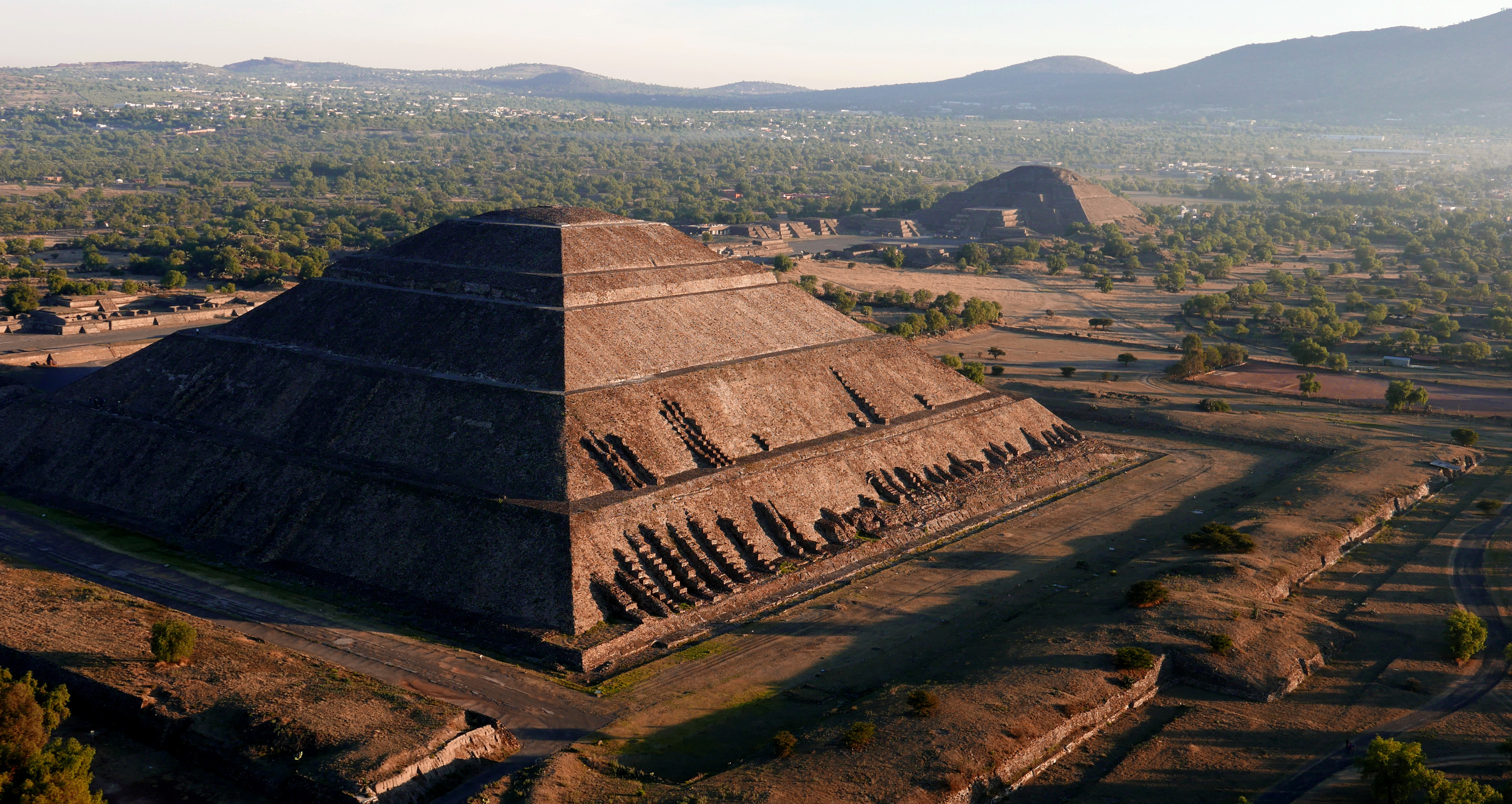 Eintauchen in die Reisefilme von Teotihuacan, 3000x1600 HD Desktop