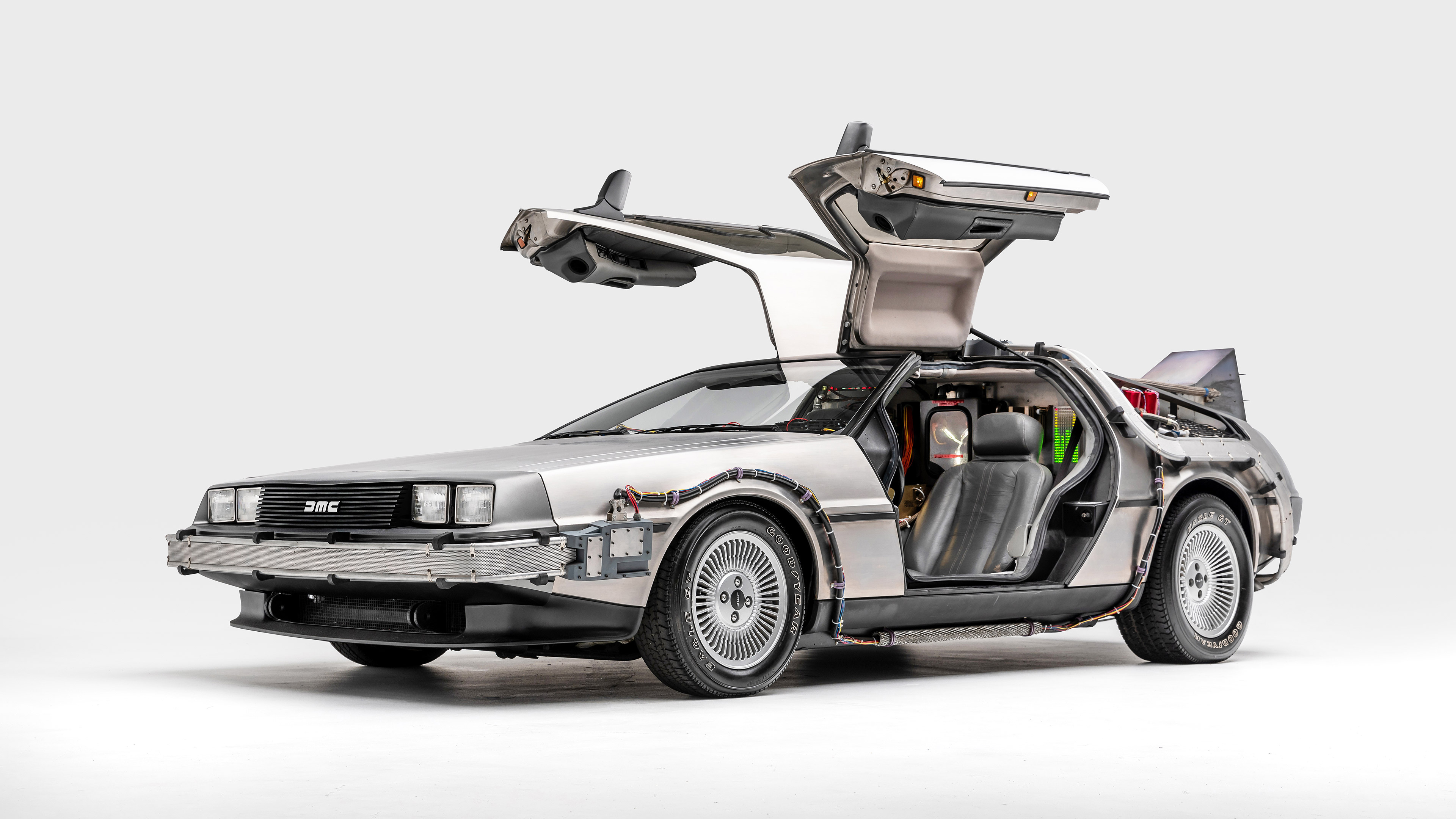 DeLorean DMC-12, Time-traveling car, Back to the Future, Movie icon, 3840x2160 4K Desktop
