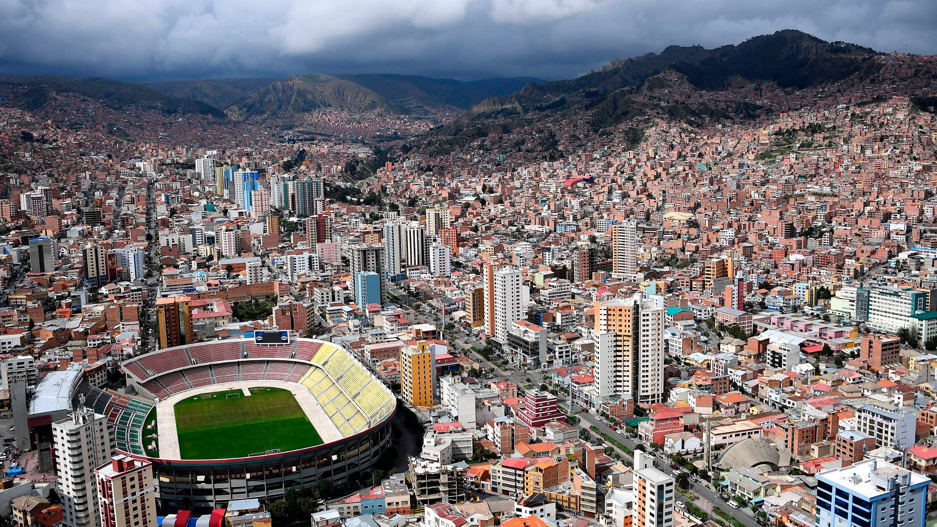 La Paz, Altitude stadium, Bolivia Colombia, South American wonders, 1920x1080 Full HD Desktop