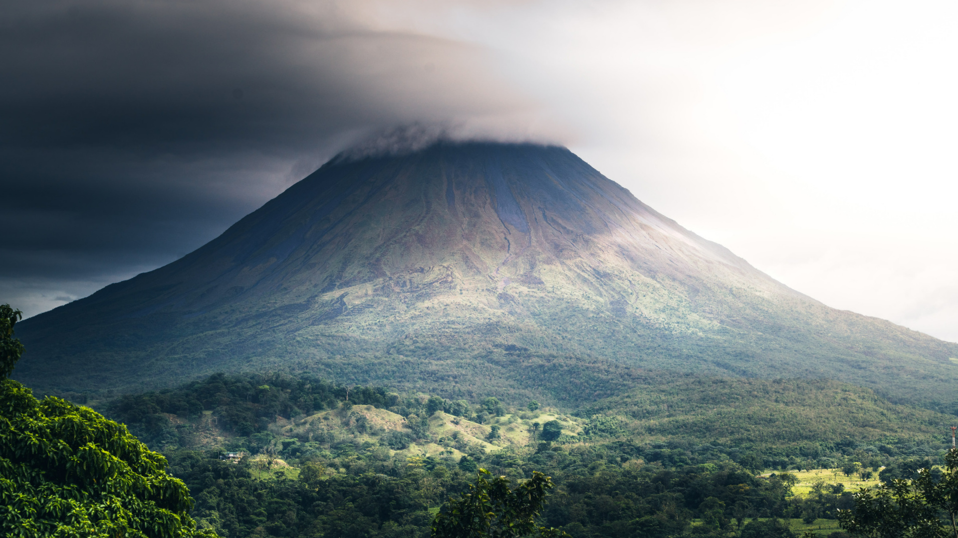 Arenal Volcano, Pura Vida spirit, Authentic Costa Rica, Unforgettable experience, 1920x1080 Full HD Desktop