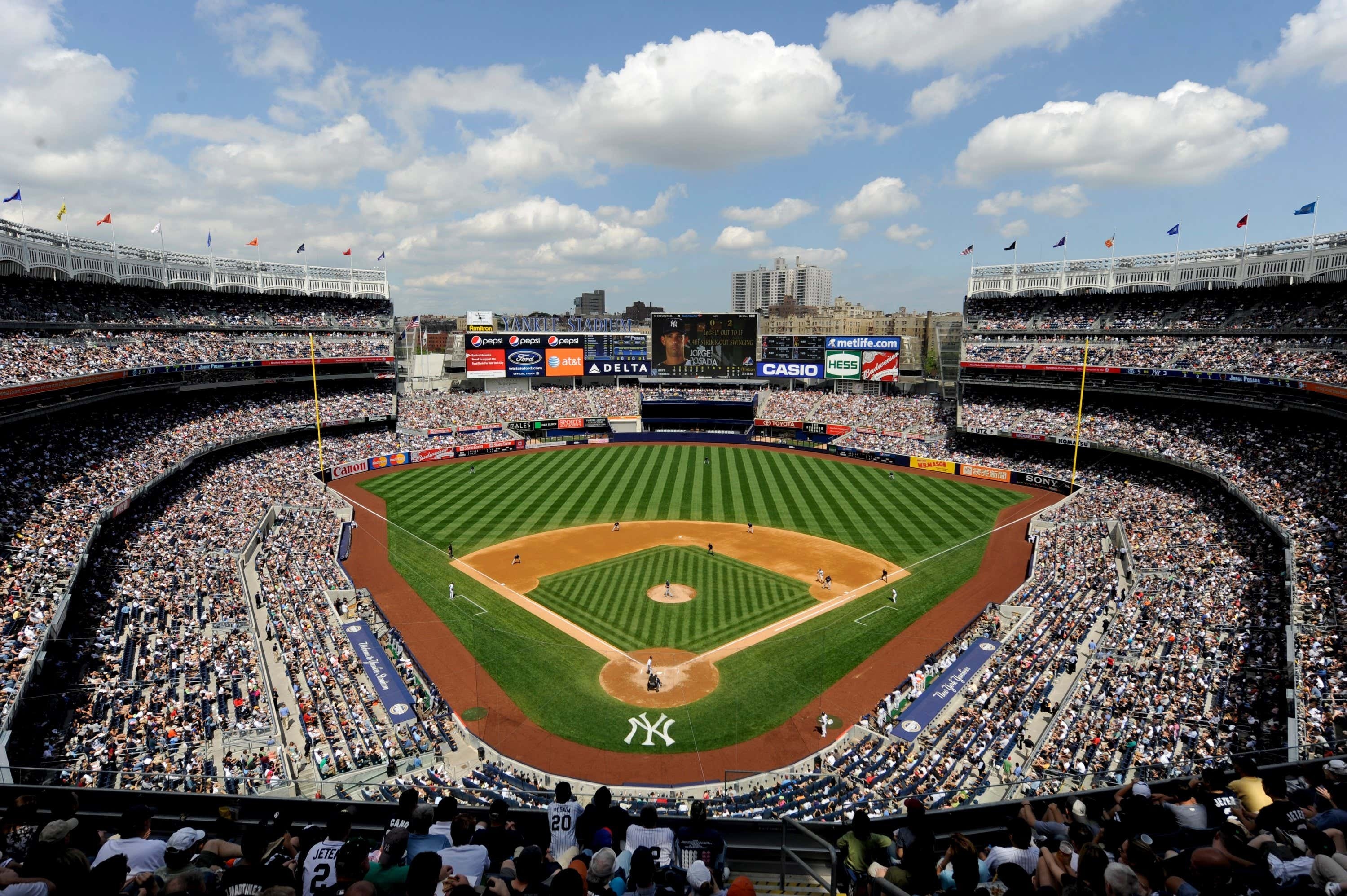 Yankee Stadium, Baseball analysis, Field dimensions, Sports commentary, Athletic expertise, 3000x2000 HD Desktop