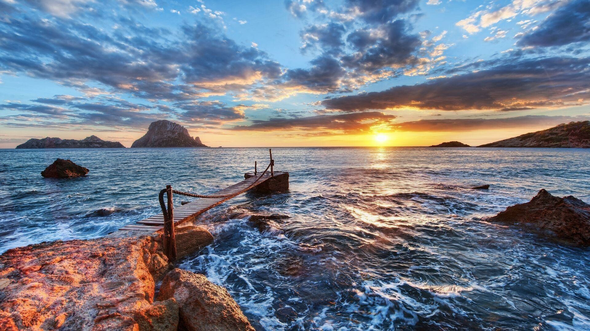 Ibiza: Renowned for its privileged natural surroundings and for the millennial swards of Posidonia Oceanica, which were included in the World Heritage declaration. 1920x1080 Full HD Background.