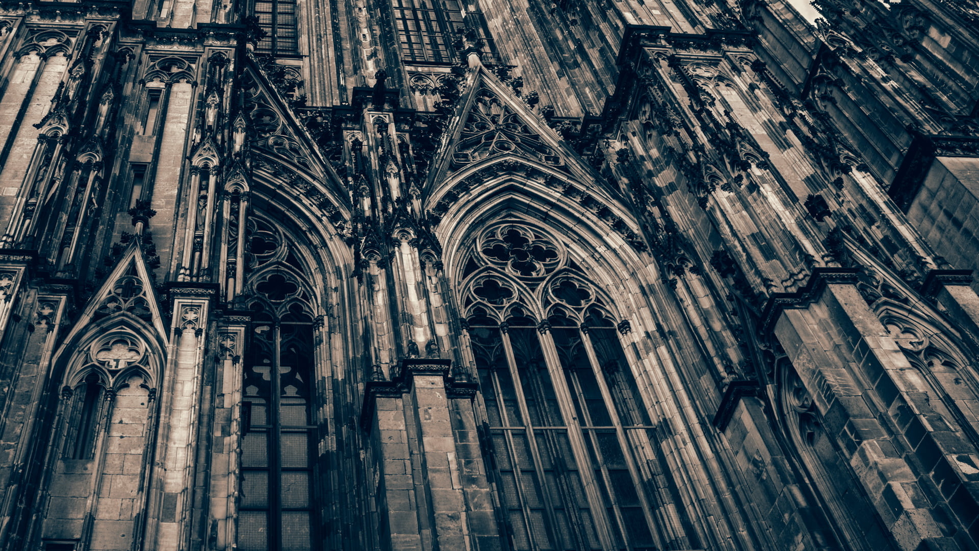 Gothic Architecture: Cologne Cathedral, City, Building, Medieval construction style, Cathedral, Exterior. 1920x1080 Full HD Background.