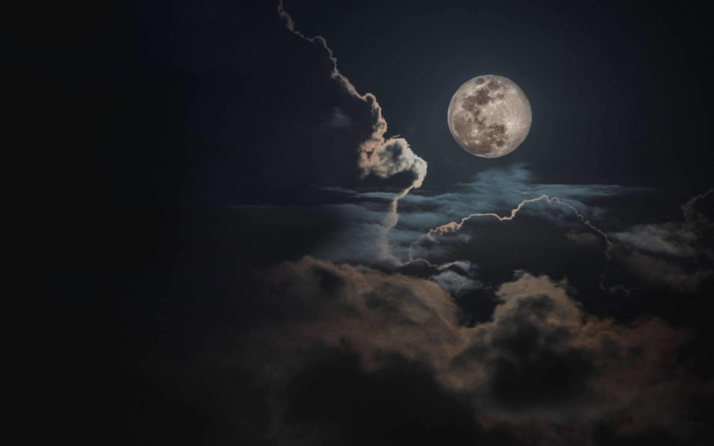 Moonlight: Worm Moon, The last full Moon of the winter equinox and the beginning of spring. 2310x1440 HD Wallpaper.