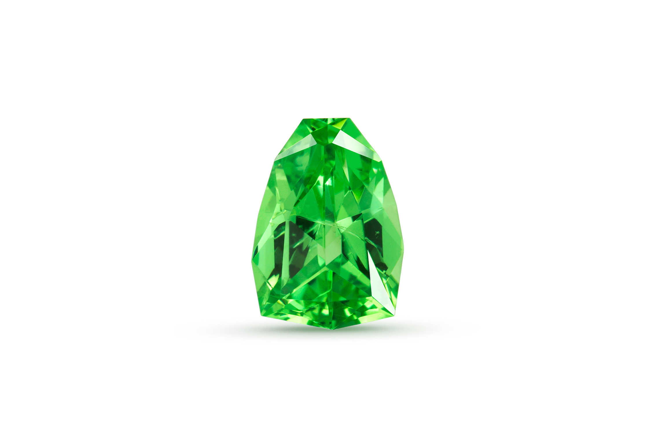 Garnet gemstone, Anza Gems collection, Brilliant 208 carat garnet, Gemstone beauty, 2250x1500 HD Desktop