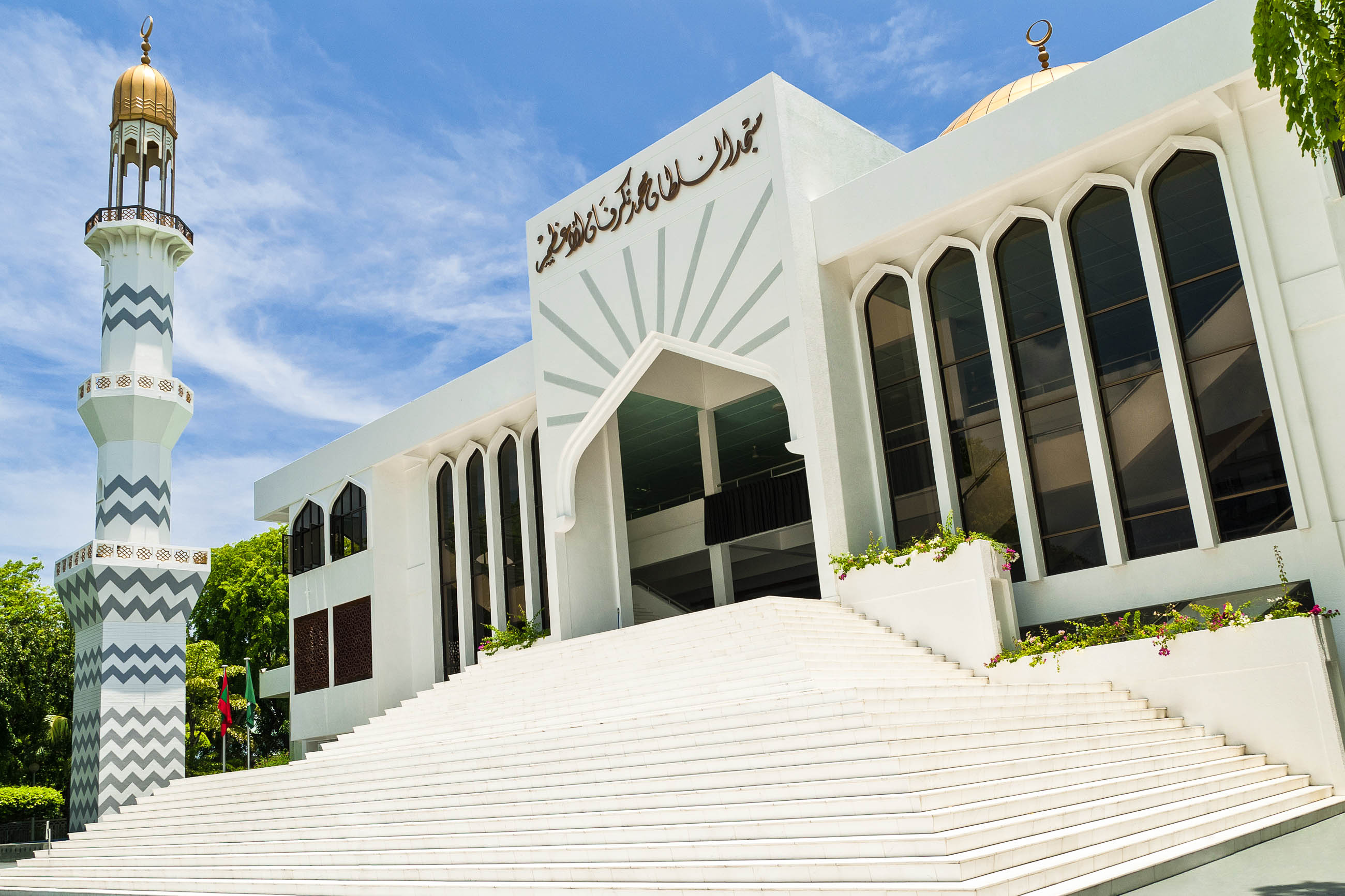 Male (Maldives), New Friday mosque, Maldivian architecture, Frank's Travelbox, 2600x1740 HD Desktop