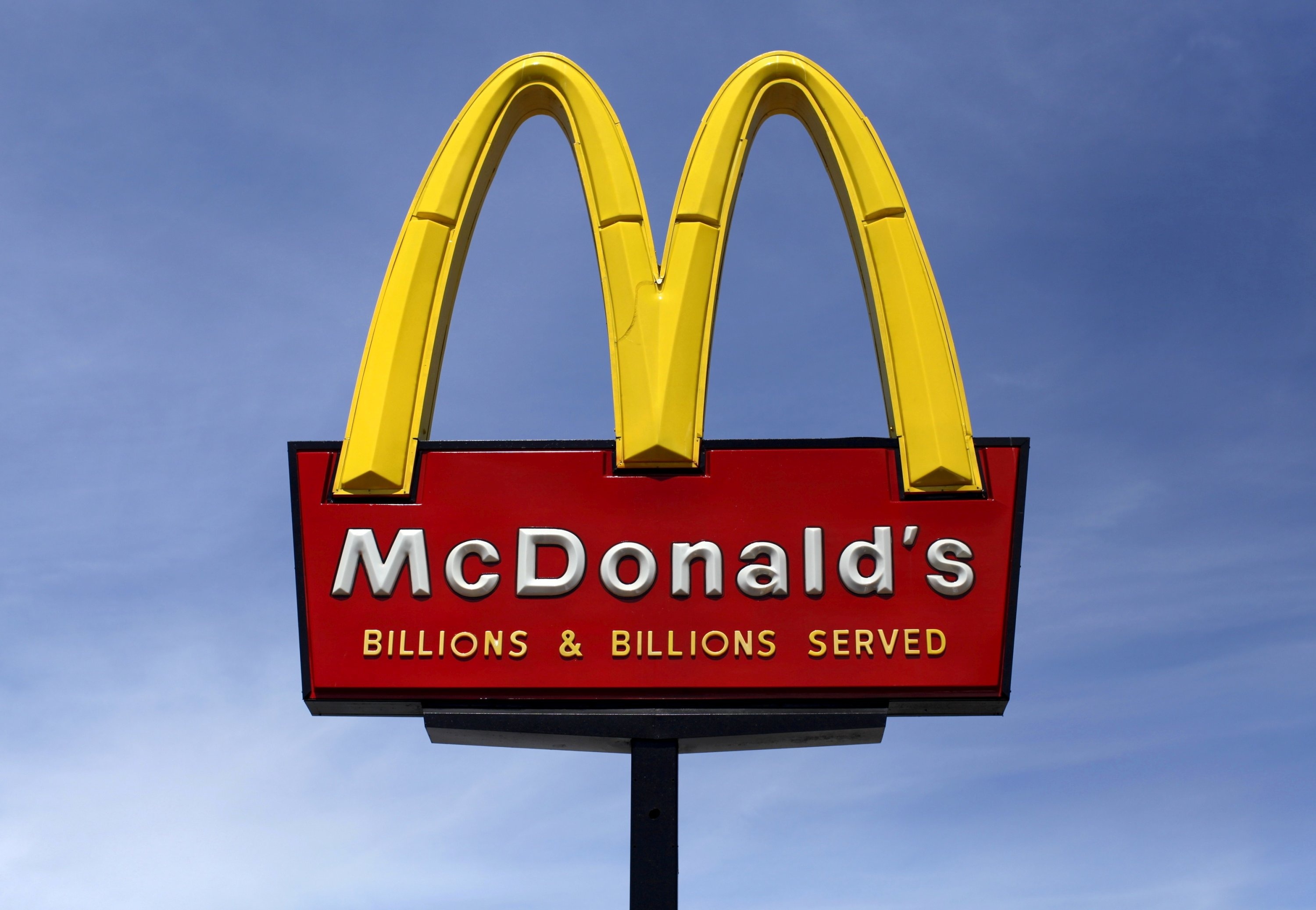 UK milkshake shortage, McDonald's menu changes, 3000x2080 HD Desktop