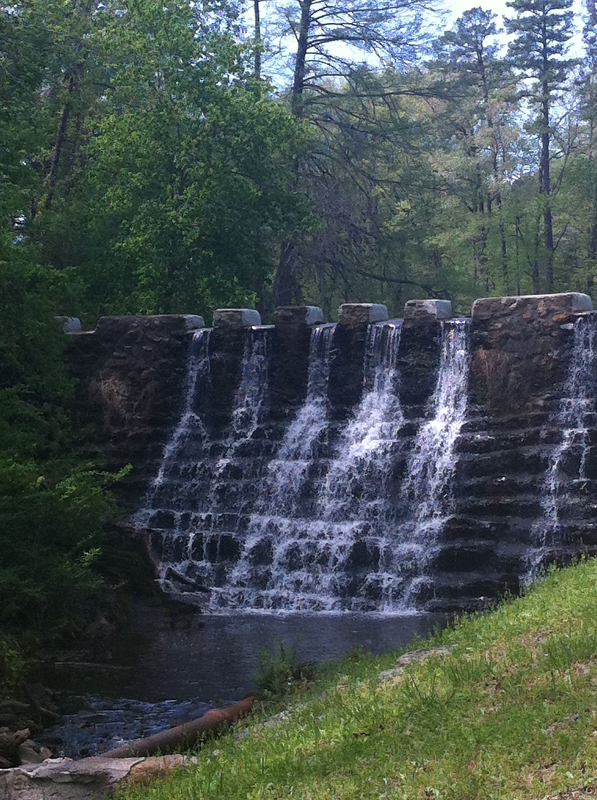 Hot Springs waterfall, Arkansas nature, National park beauty, Refreshing oasis, 1940x2600 HD Phone