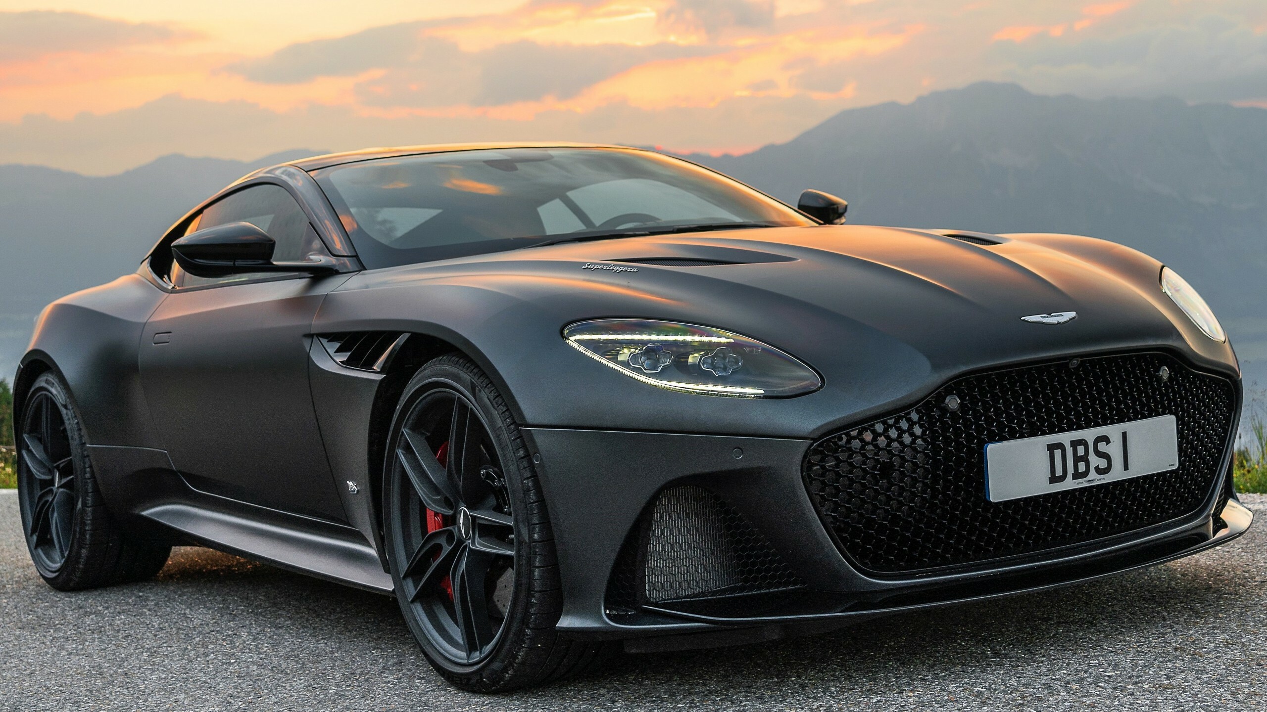 Aston Martin: Cars regarded as a British cultural icon, DBS Superleggera. 2560x1440 HD Wallpaper.