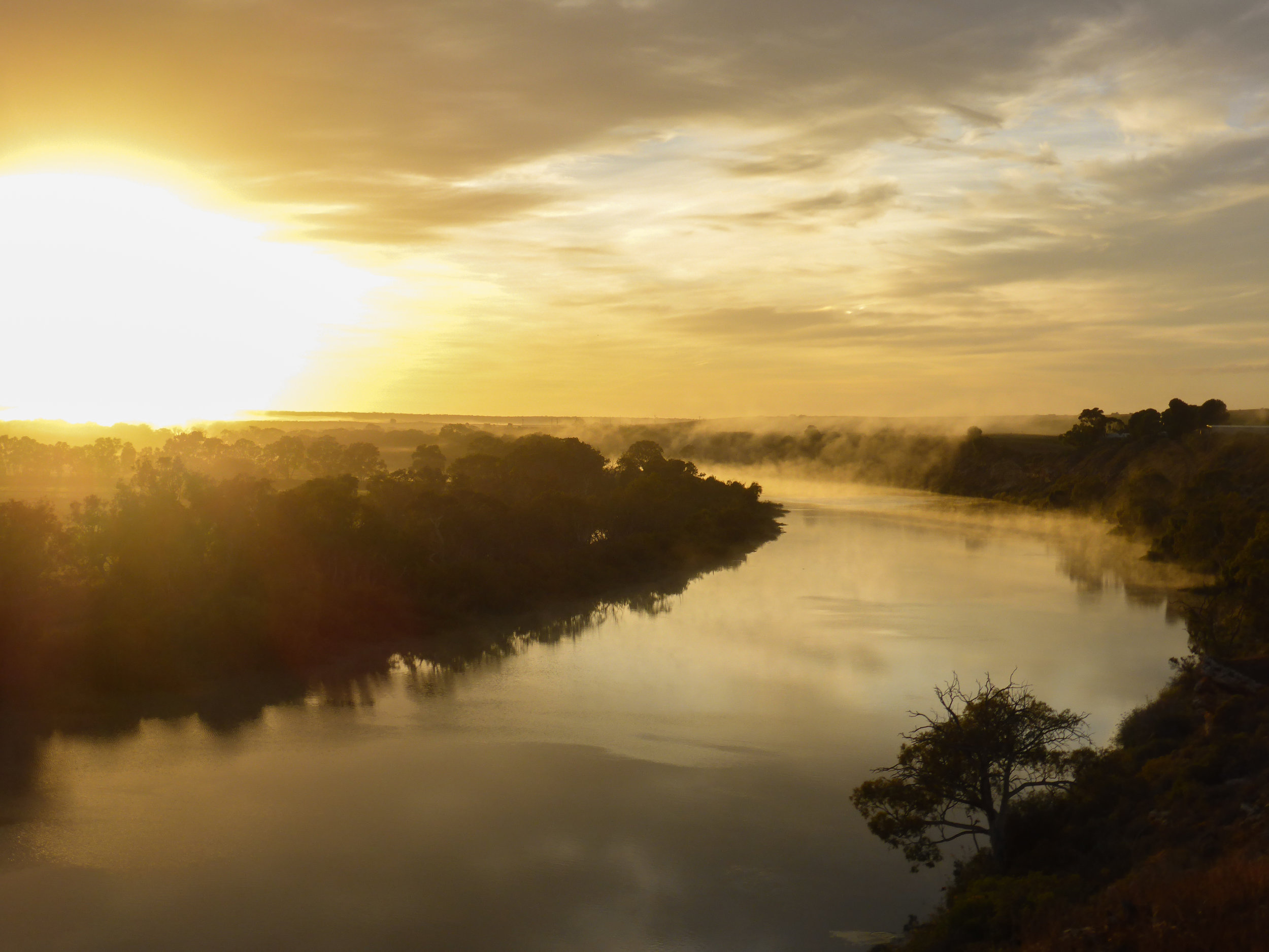 Mighty Murray longest, River in Australia, Break free houseboat, 2500x1880 HD Desktop