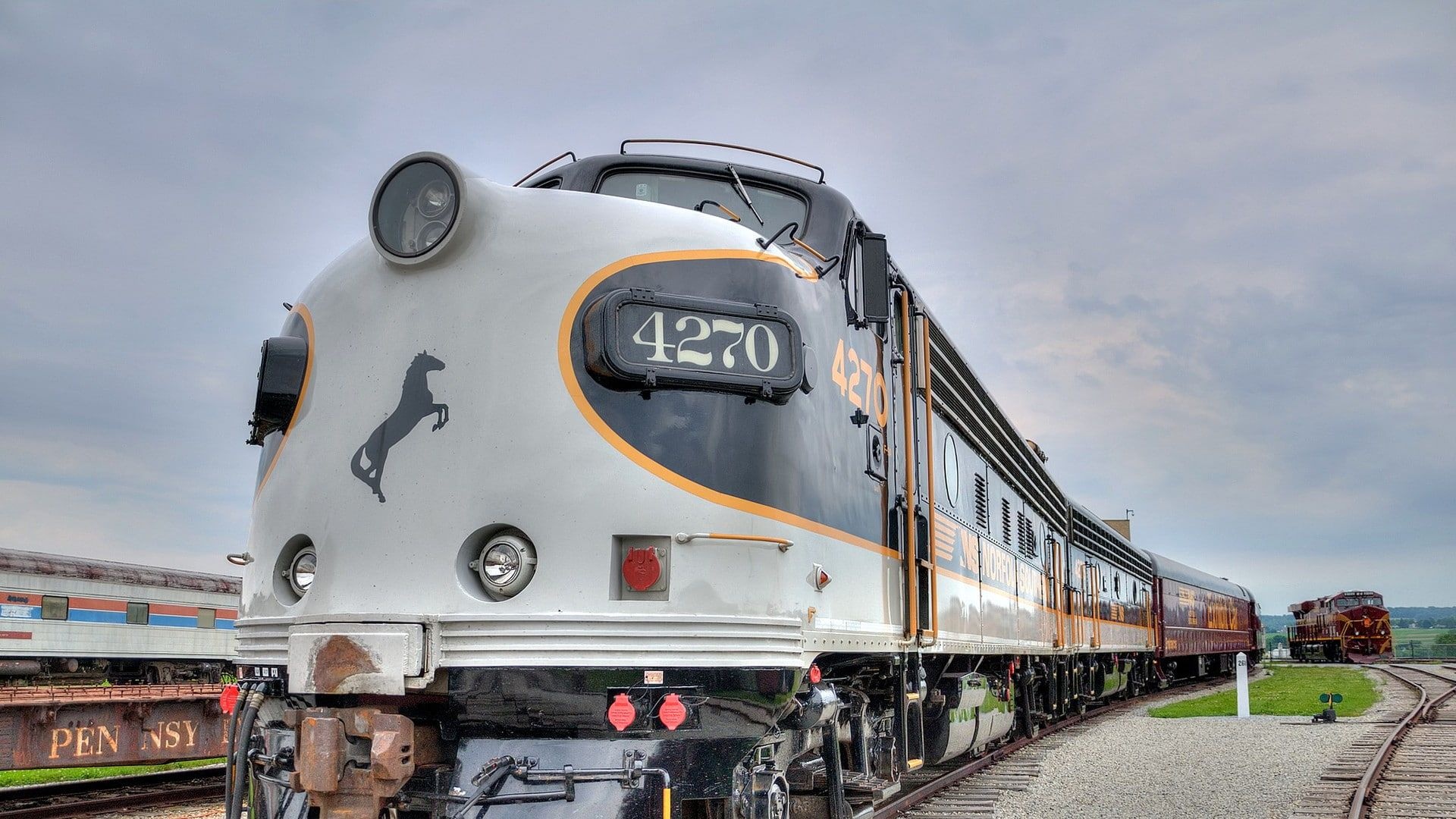 Pennsylvania travels, Railway train, Diesel locomotive, Clouds, 1920x1080 Full HD Desktop