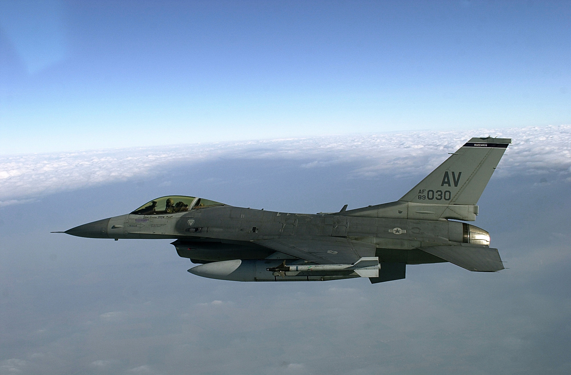 Fighting Falcon, Quick aircraft facts, F-16 Viper, Combatace, 2000x1320 HD Desktop