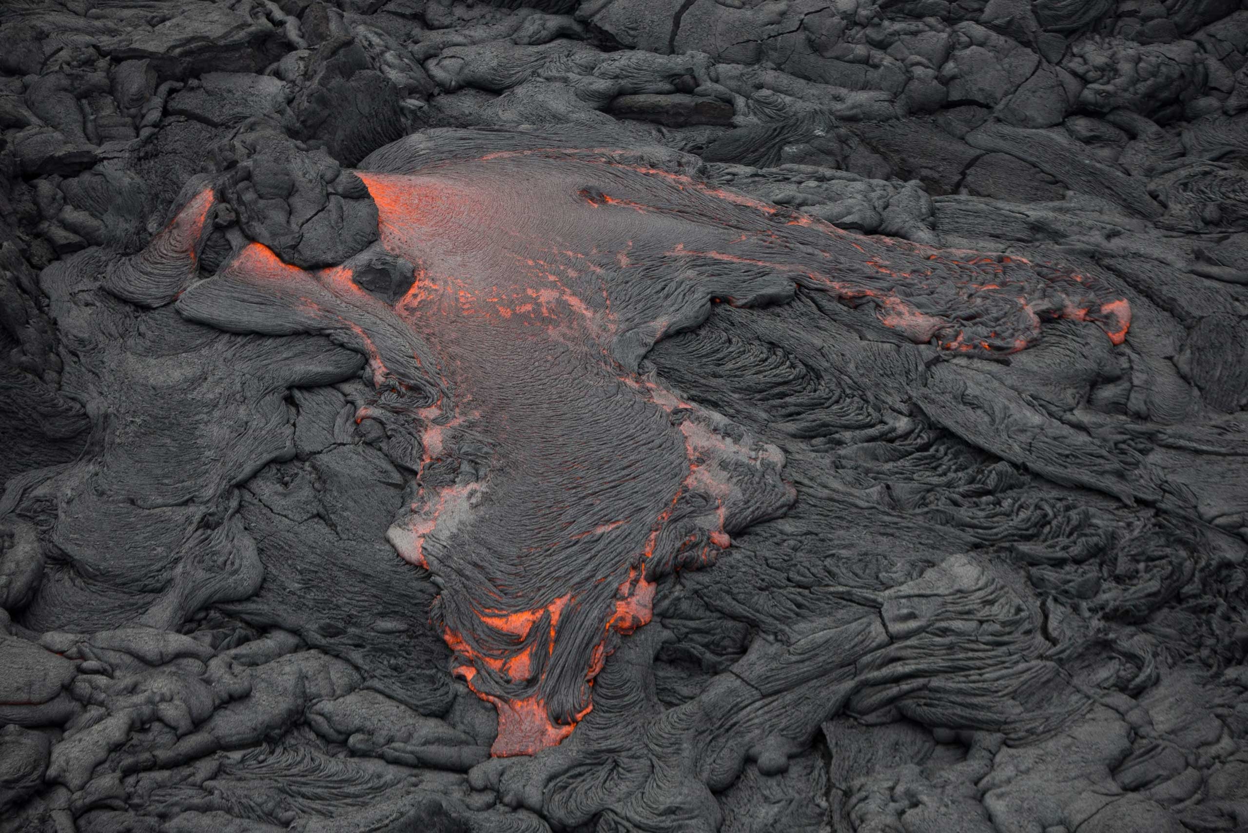 Kilauea volcano, Hawaii, Molten lava destruction, Powerful imagery, 2560x1710 HD Desktop