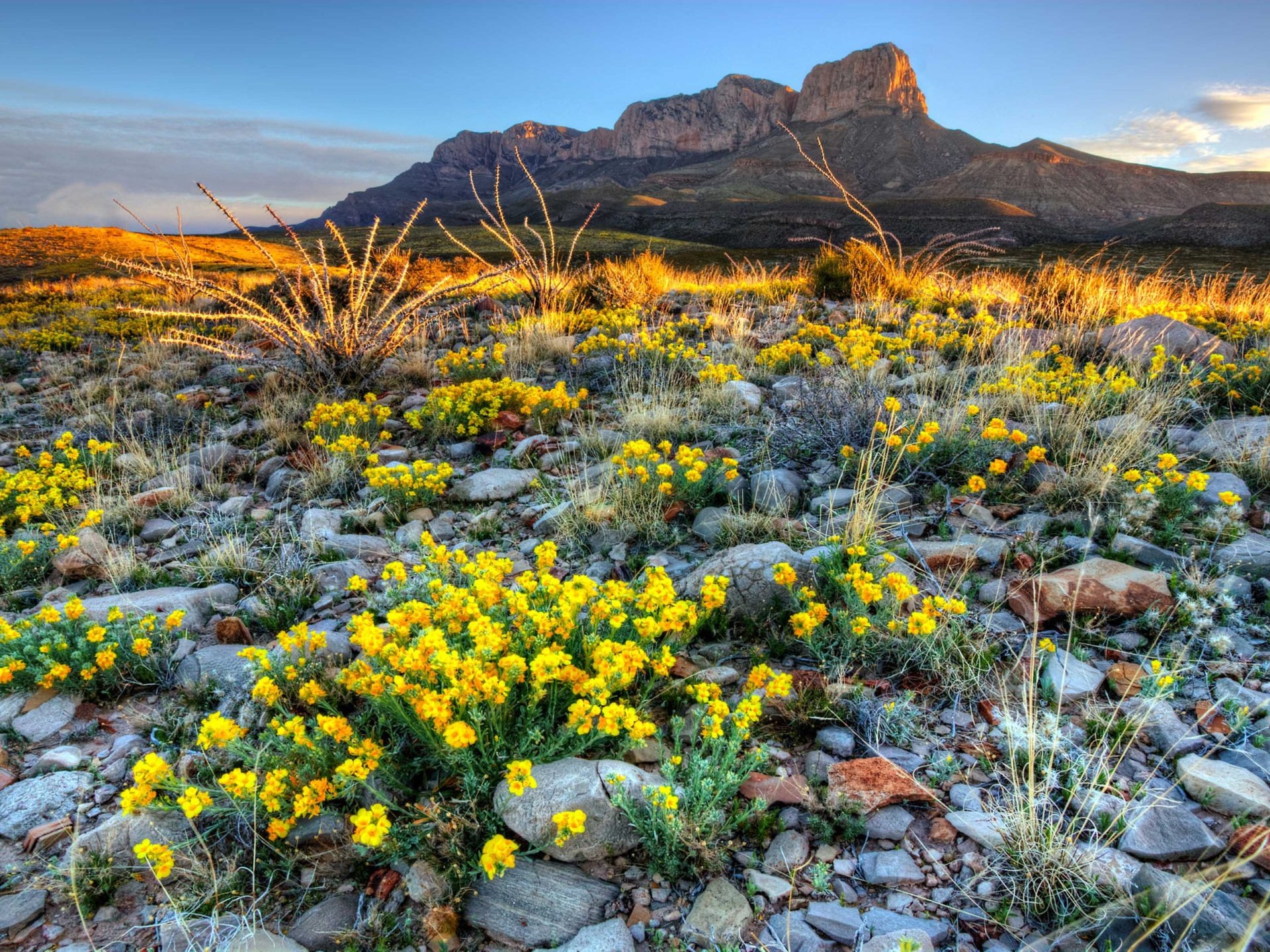 Texas: Guadalupe Peak is located in Guadalupe Mountains National Park. 1920x1440 HD Background.