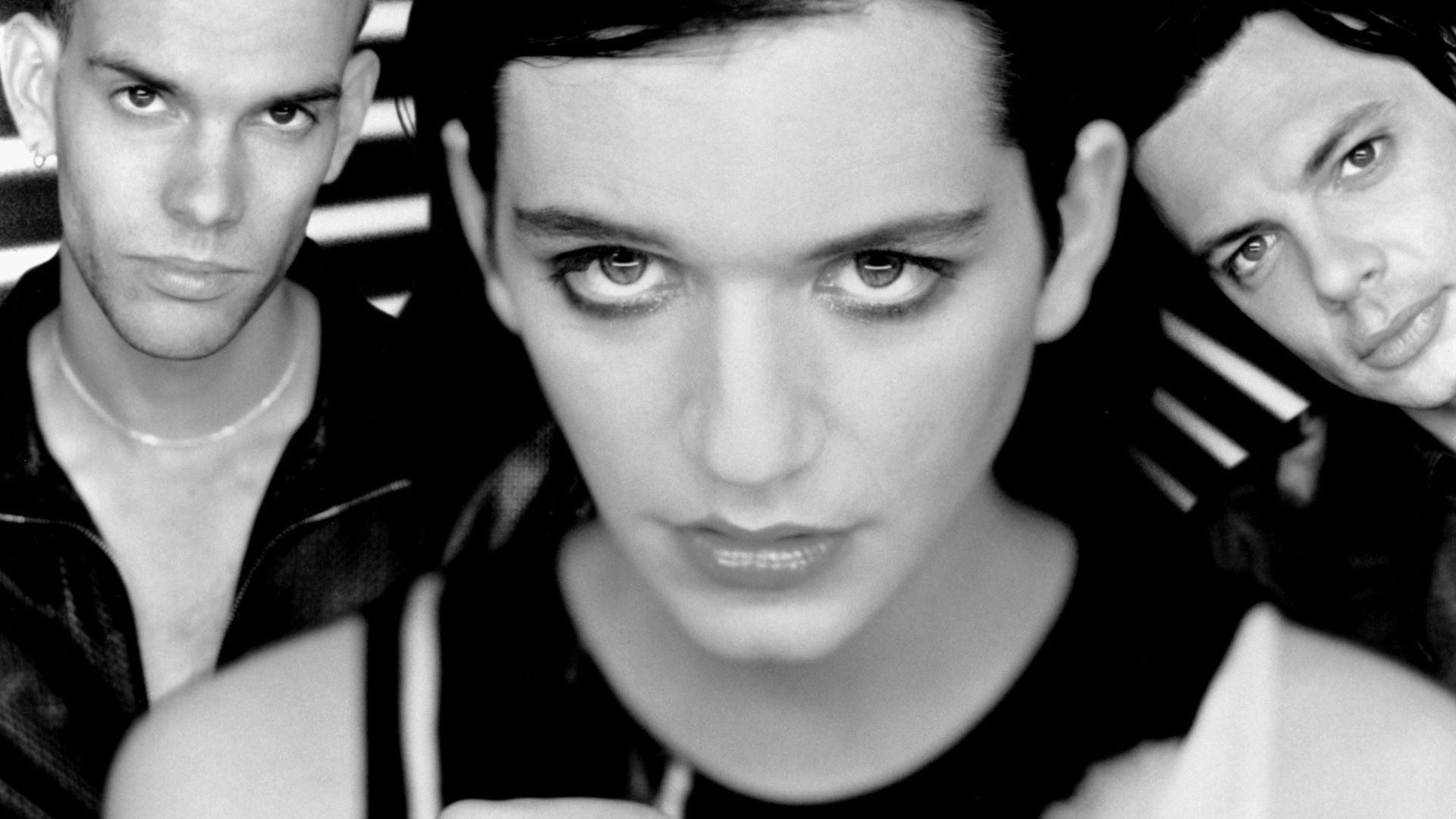 Placebo: Sleeping with Ghosts, 2003, Molko and Olsdal, Monochrome. 1920x1080 Full HD Wallpaper.