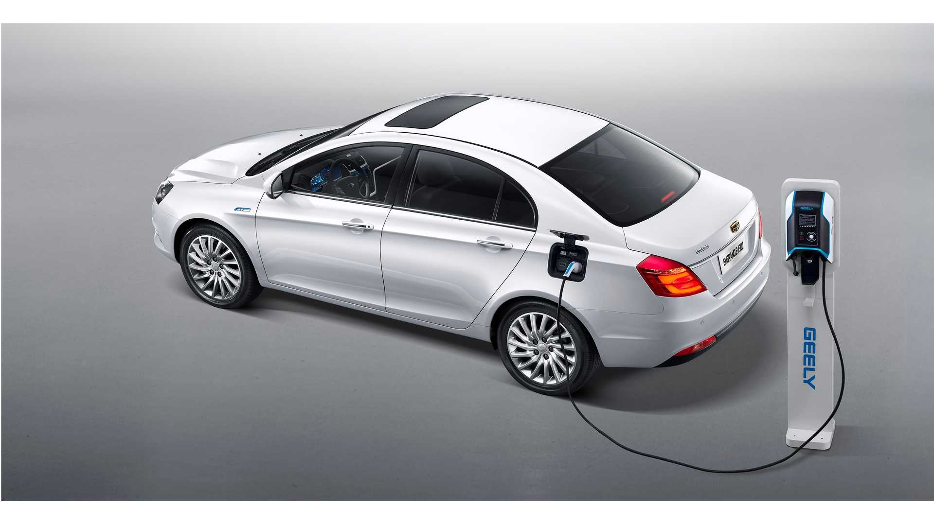 Geely Emgrand EC7, Plug-in revolution, Sustainable mobility, Green technology, 1920x1080 Full HD Desktop