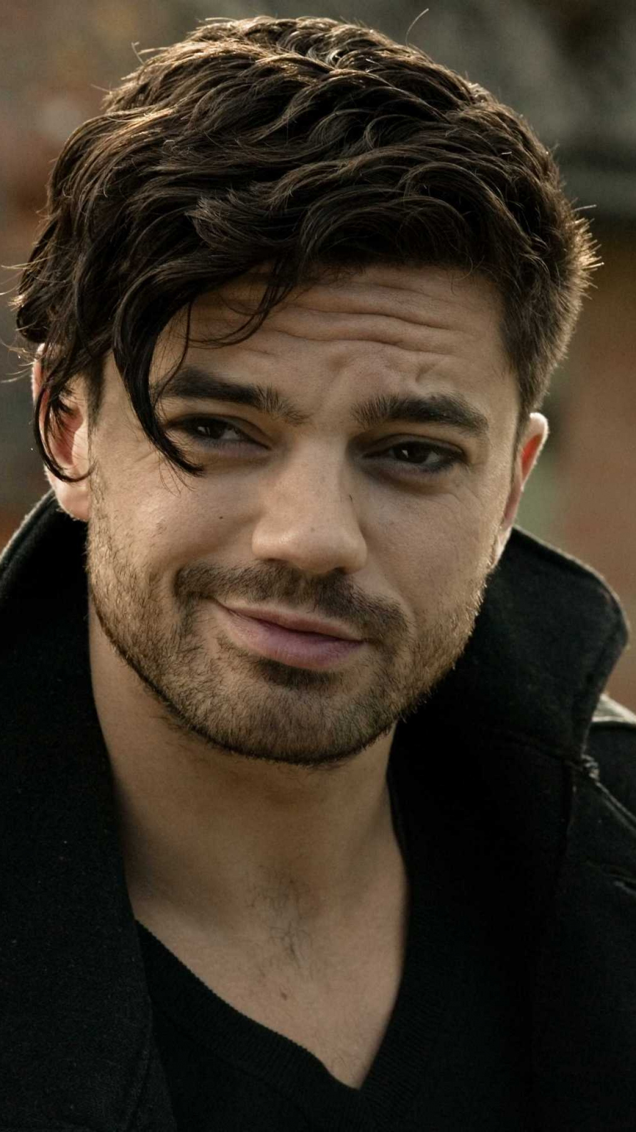 Dominic Cooper, On-screen beauty, Infectious smile, Handsome man, 1250x2210 HD Handy