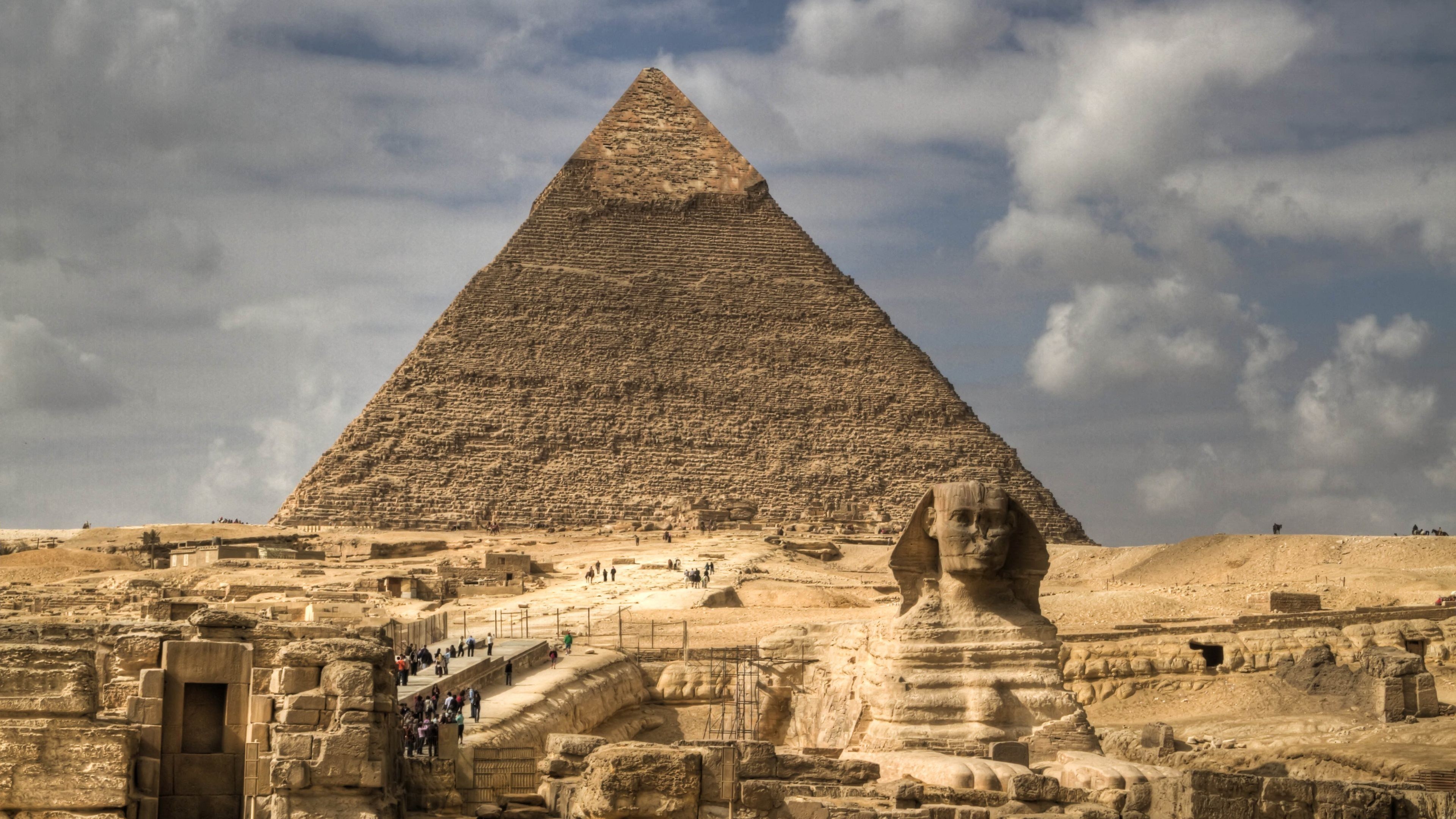 Giza pyramids, Ancient wonders, Historical treasures, Captivating view, 3840x2160 4K Desktop