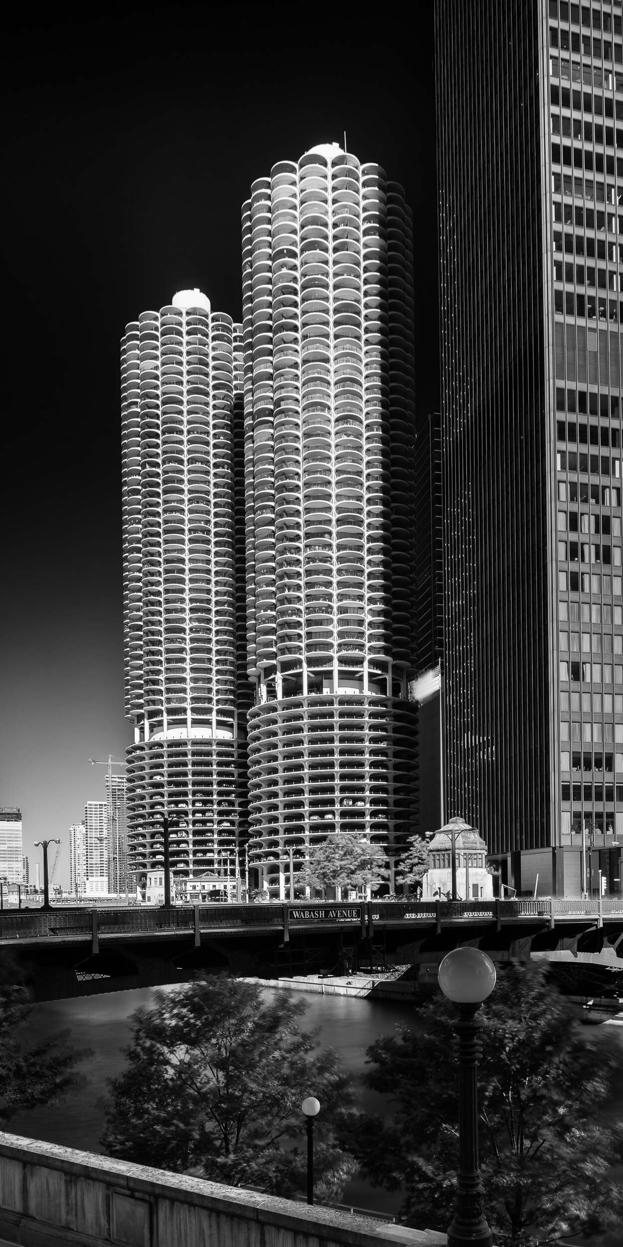 Black and White Chicago Skyline, Architectural photography, Urban design, David Kirkland, 1250x2500 HD Phone