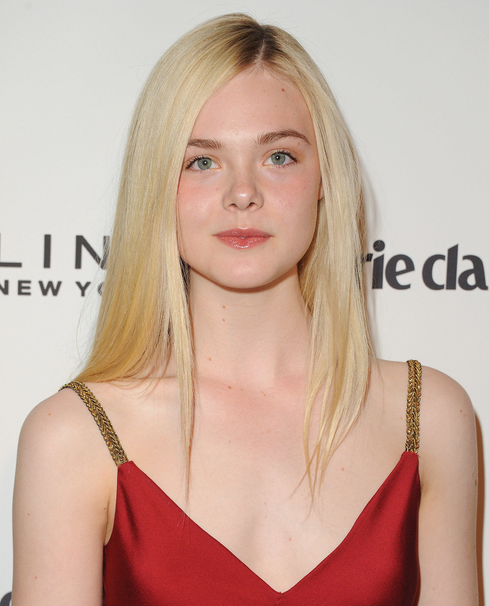 Elle Fanning: Starred in 3 Generations (2015), playing the role of a young transgender man. 1660x2050 HD Wallpaper.