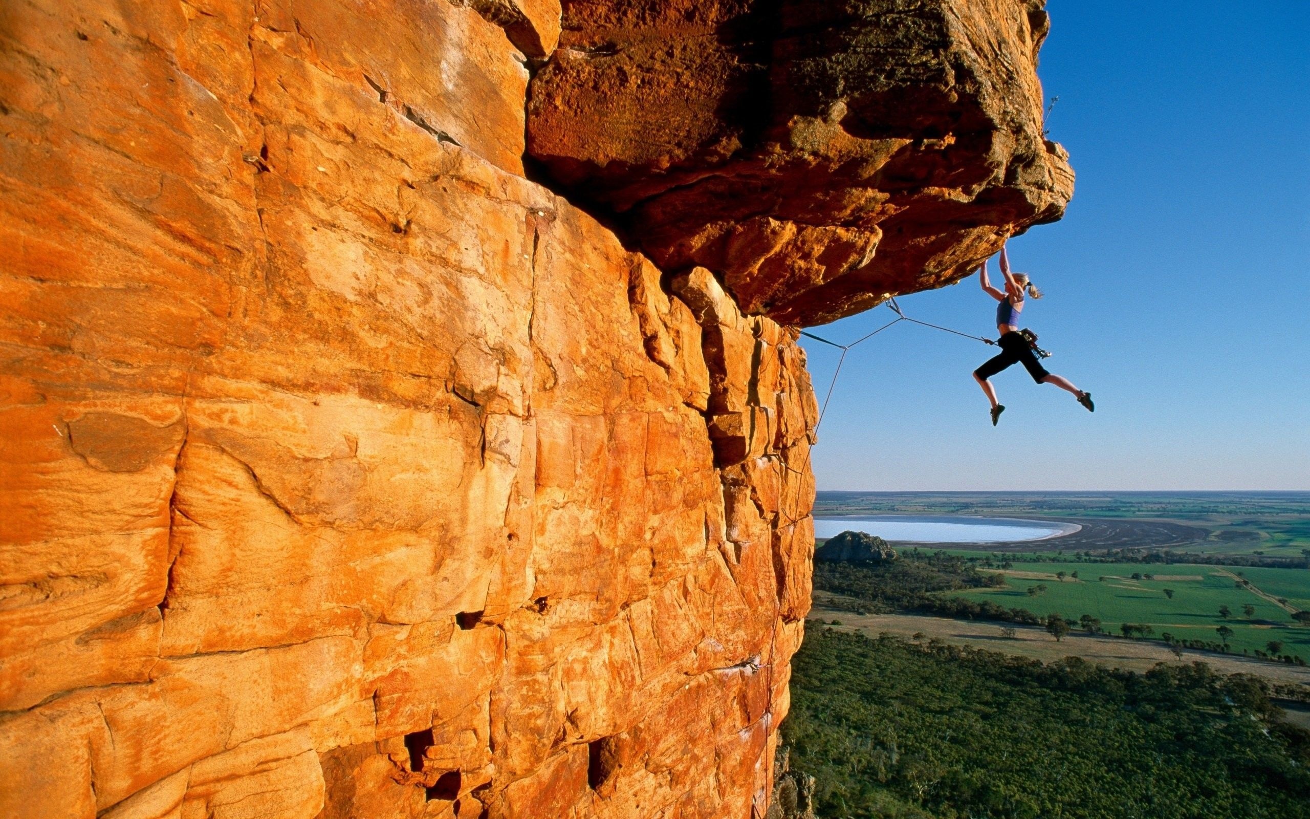 Climbing, 4K climbing wallpapers, Vertical exploration, Extreme sports, 2560x1600 HD Desktop