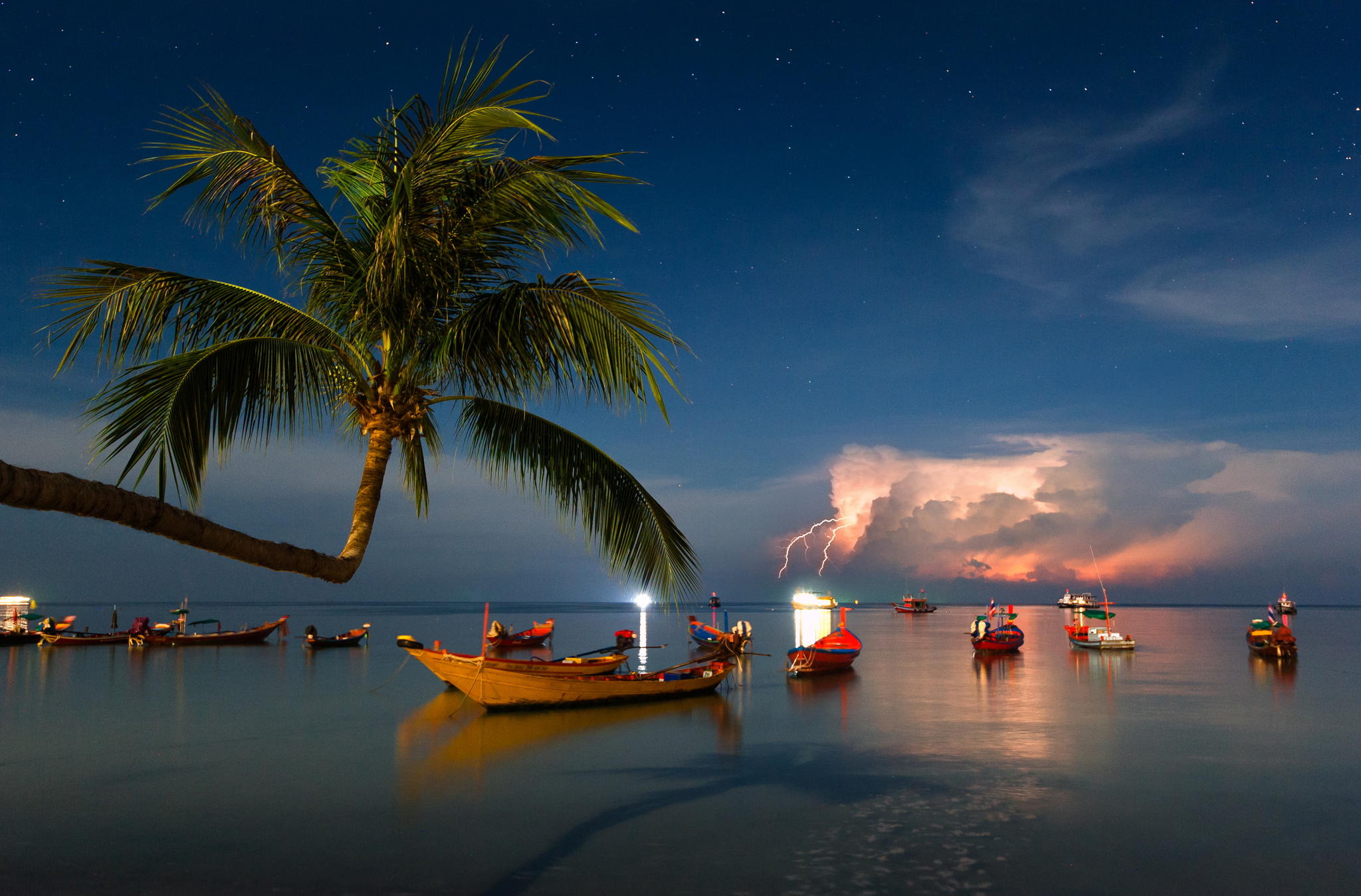 Sea, tree, boat, night, Thailand sky, Palm, Evening on Koh Tao, 2050x1350 HD Desktop