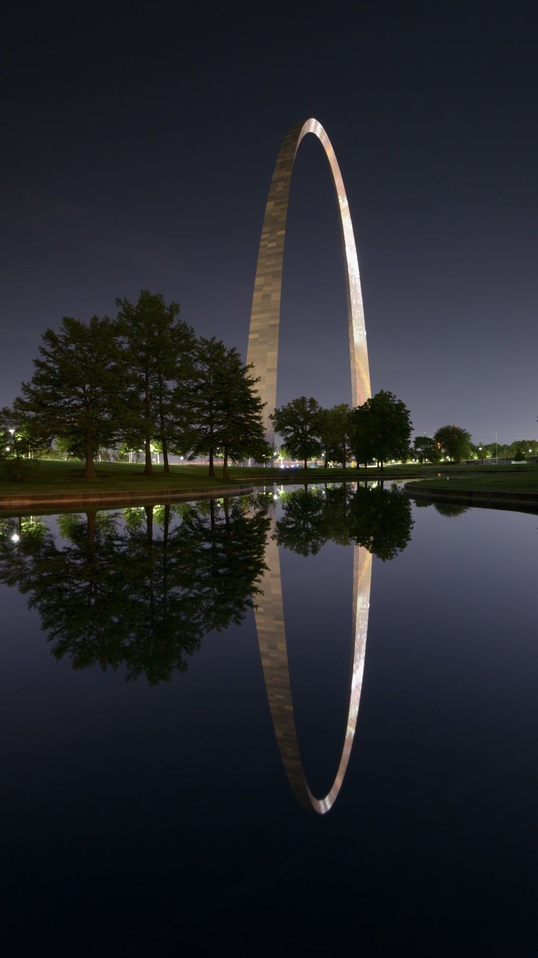 St. Louis Gateway Arch, Reflection, Smartphone wallpaper, 1080x1920 Full HD Phone
