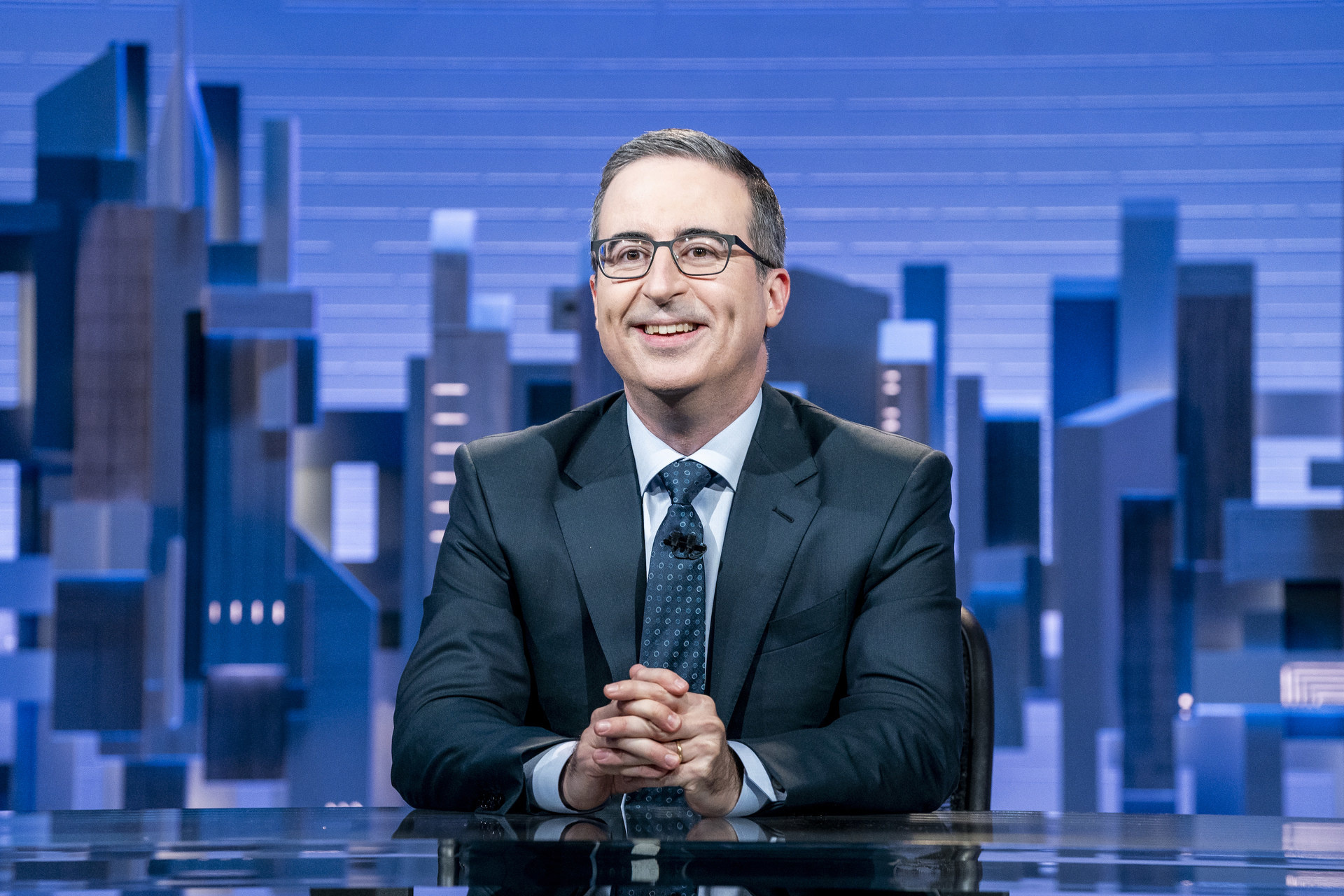 Last Week Tonight with John Oliver TV Shows, Best HBO Max shows, July 2022, 1920x1280 HD Desktop