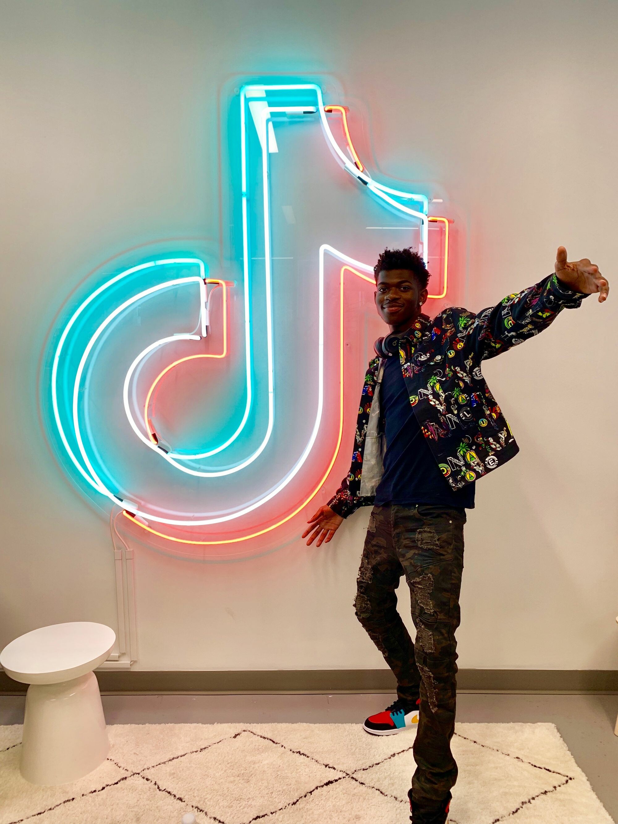 Lil Nas X, Old town road, TikTok, Top of the charts, 2000x2670 HD Phone