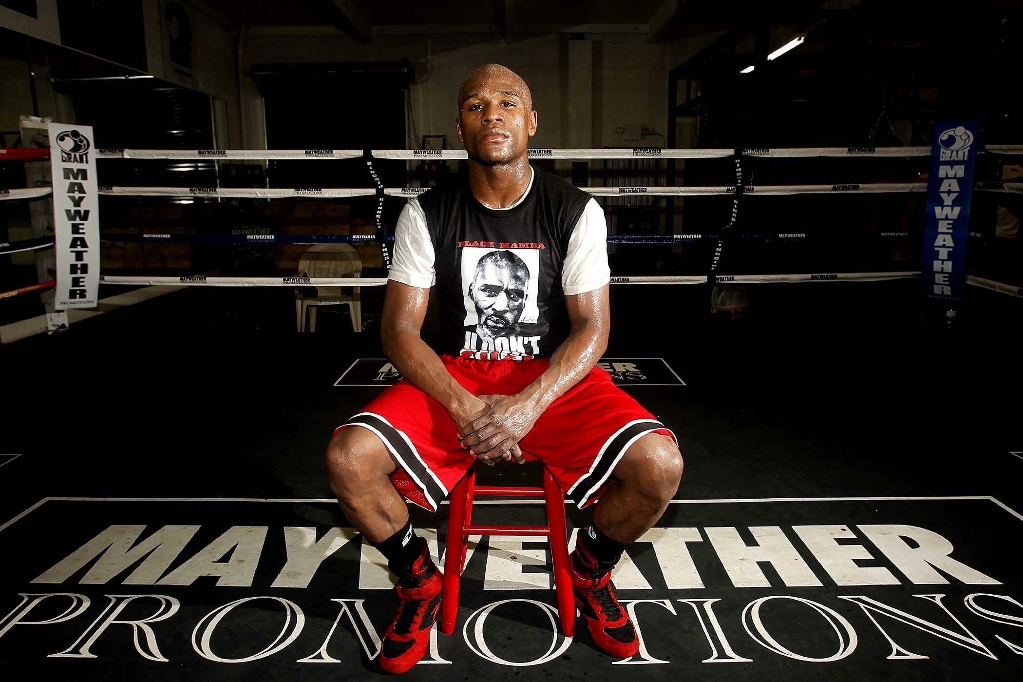Floyd Mayweather, Boxing wallpapers, Sports legend, Athletic greatness, 2100x1400 HD Desktop