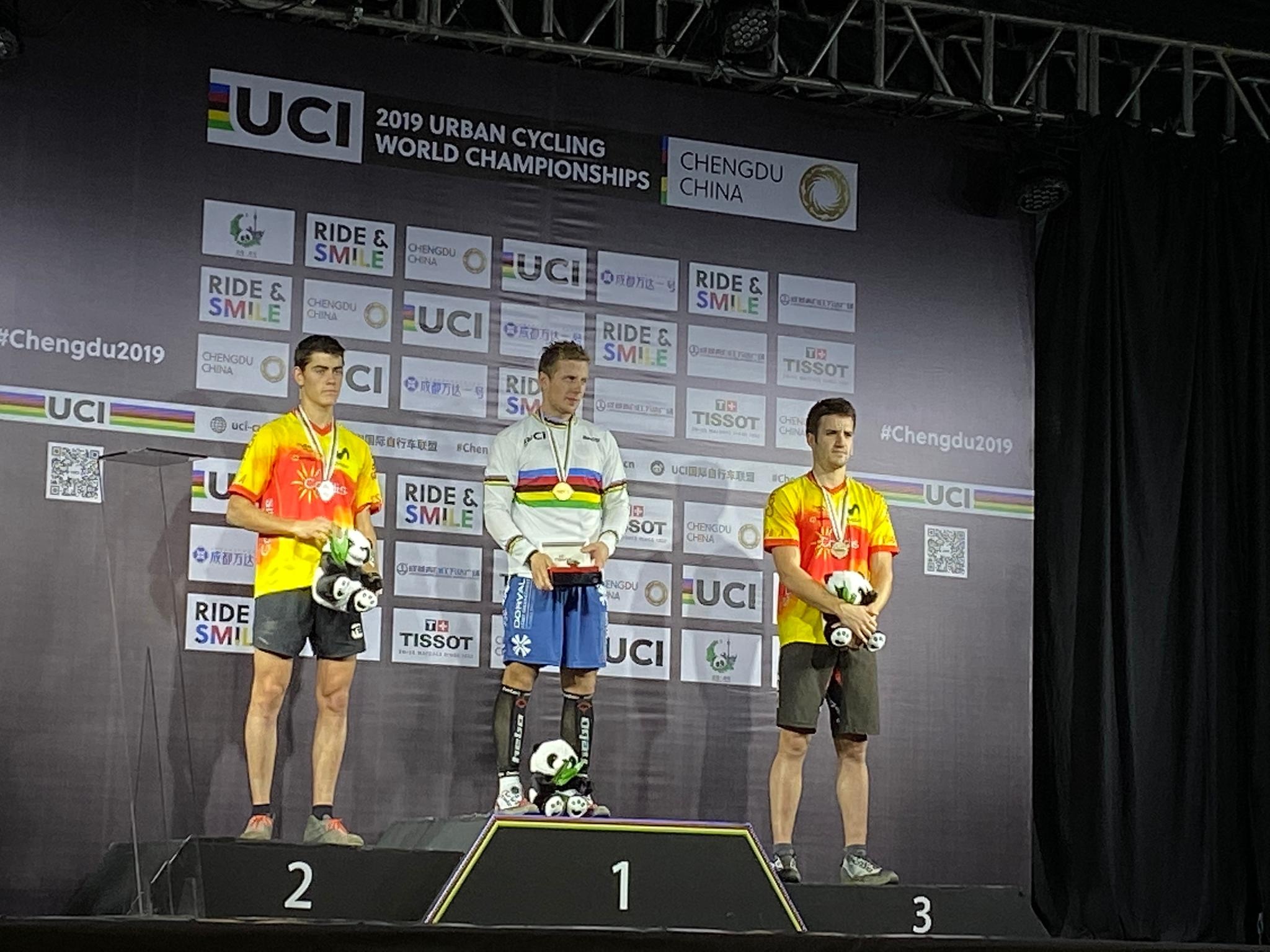 Borja Conejos, World Trial Championship, Silver medal, Spanish cyclist, 2050x1540 HD Desktop