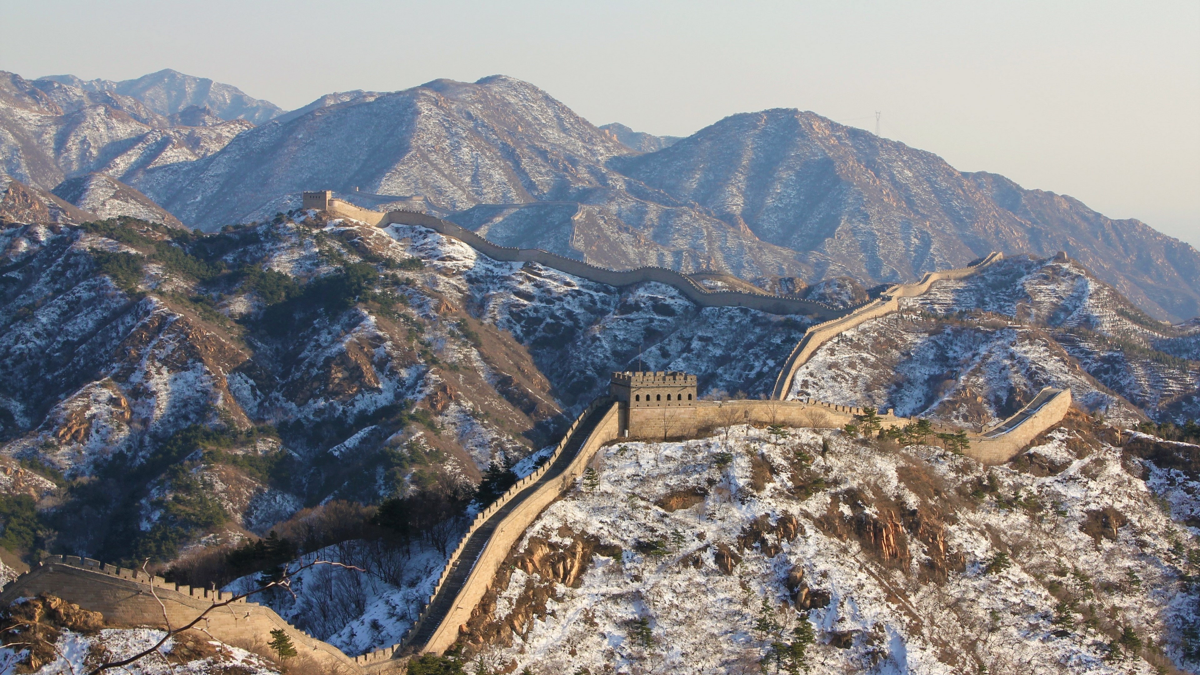 Great Wall of China: The fortification spanning 21,196.18 km (13,170.70 mi) in total. 3840x2160 4K Background.