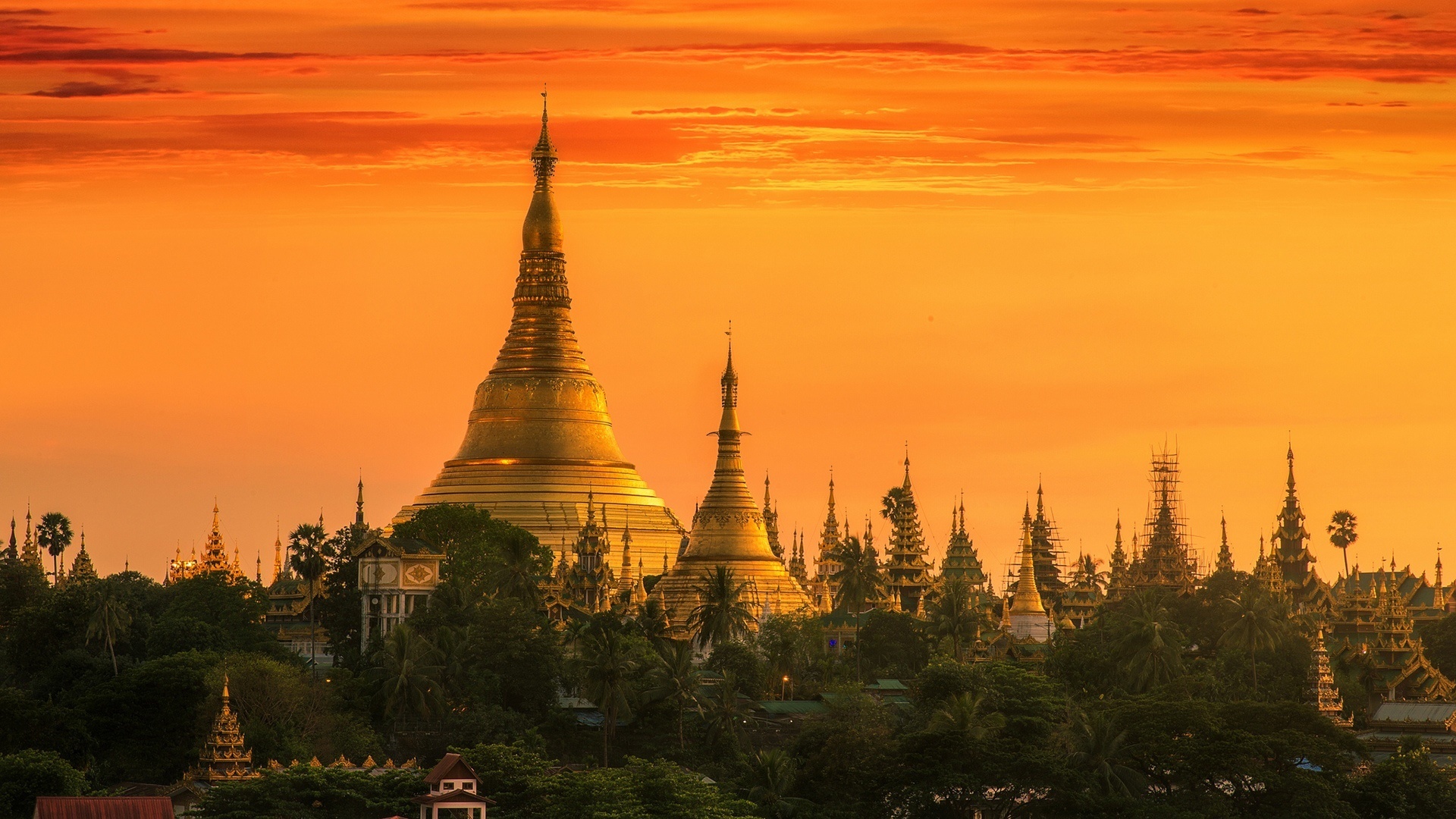 Shwedagon Pagoda, Golden landmark, Tranquil beauty, 1920x1080 Full HD Desktop