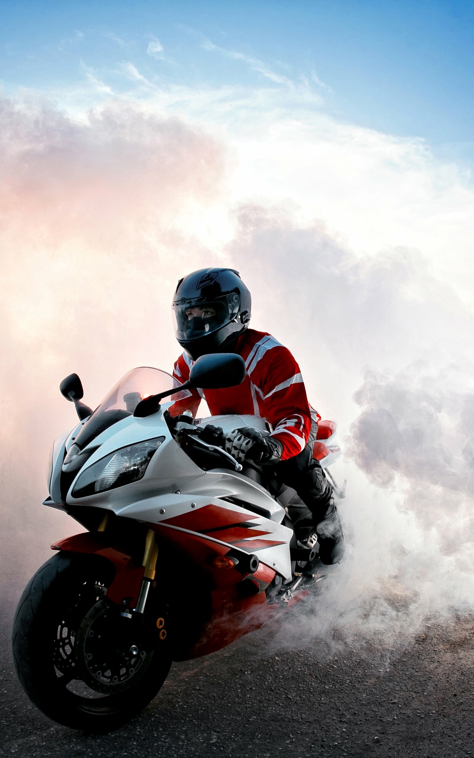 Bike: Vehicles, Motorcycle, Yamaha YZF-R6, A 600 class motorbike. 1600x2560 HD Wallpaper.