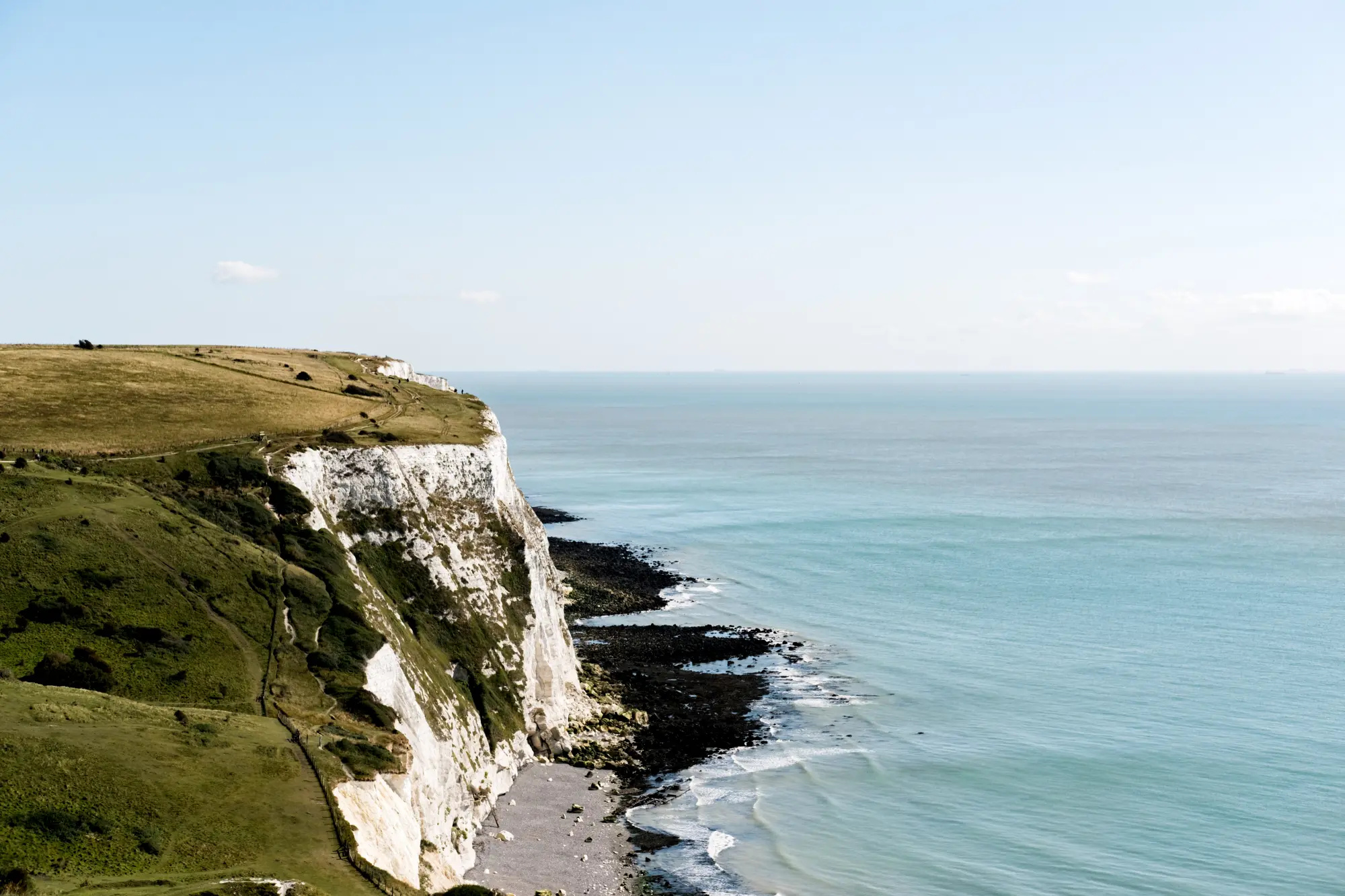 White Cliffs of Dover, Scenic beauty, Natural wonder, Coastal cliffs, 2000x1340 HD Desktop