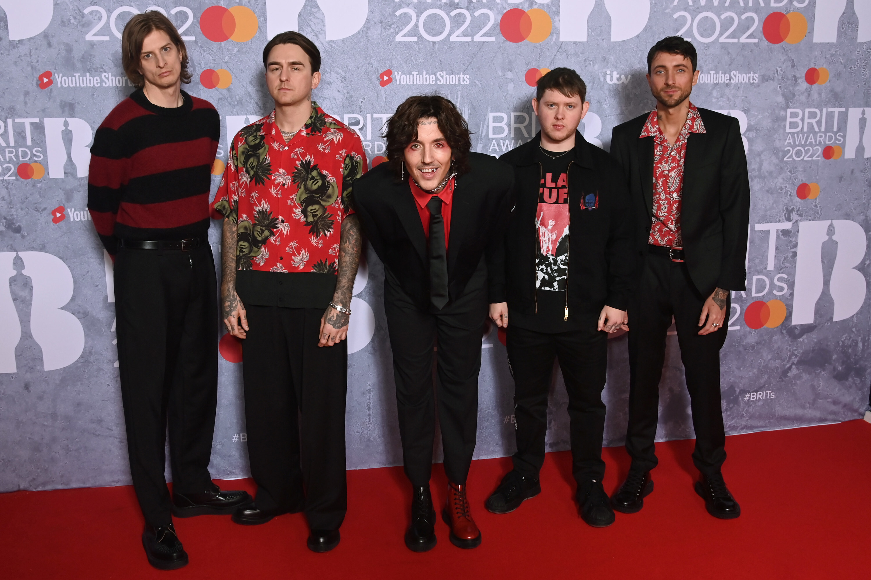 Brit Awards 2022, Best looks, Red carpet, 3000x2000 HD Desktop