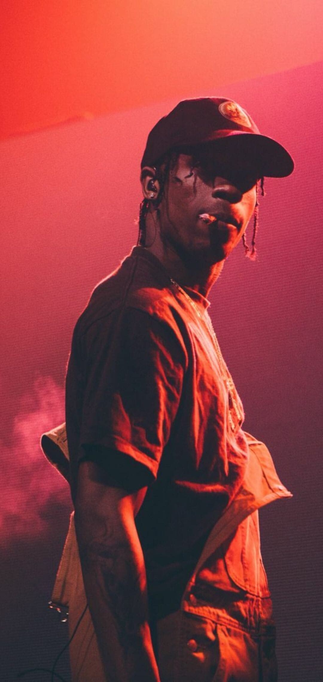 Travis Scott: American singer, Popular for his mixtapes and association with Kanye West's GOOD Music label. 1080x2280 HD Background.