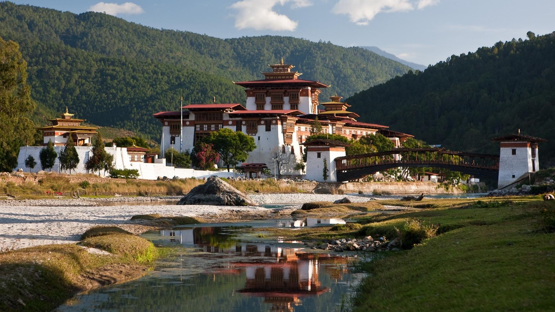Paro Valley, Bhutan, Bhutan Axis Holidays, Nepal Travel, 1920x1080 Full HD Desktop