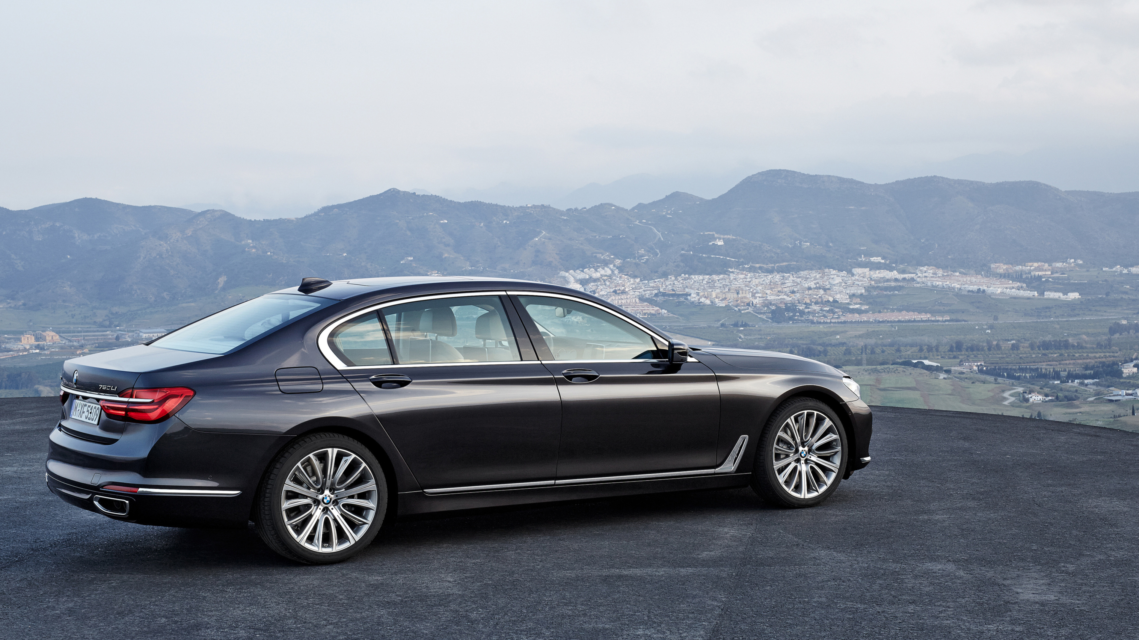 BMW 7 Series, Luxury redefined, Opulent elegance, Dynamic performance, 3840x2160 4K Desktop