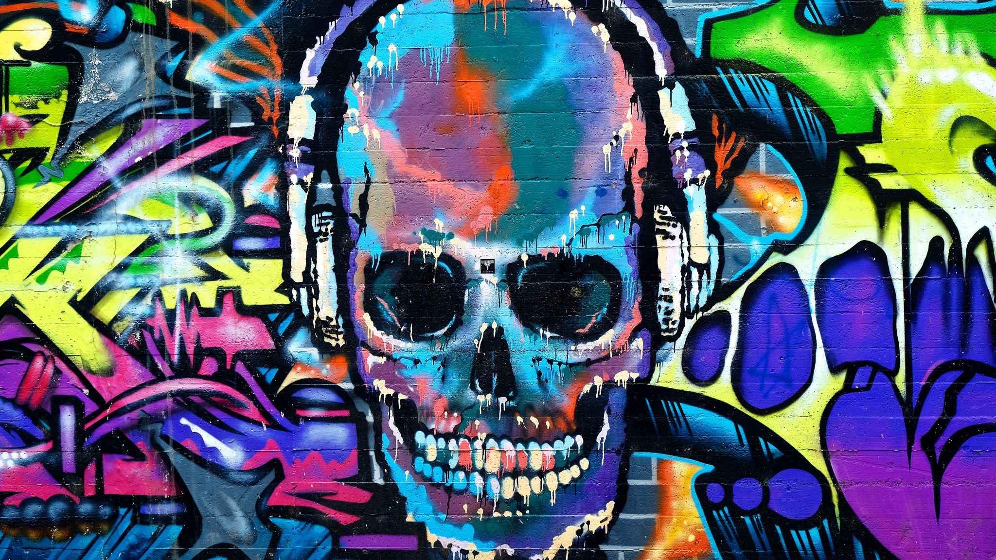 Street art, Graffiti wallpapers, Urban art, Colorful murals, 2050x1160 HD Desktop