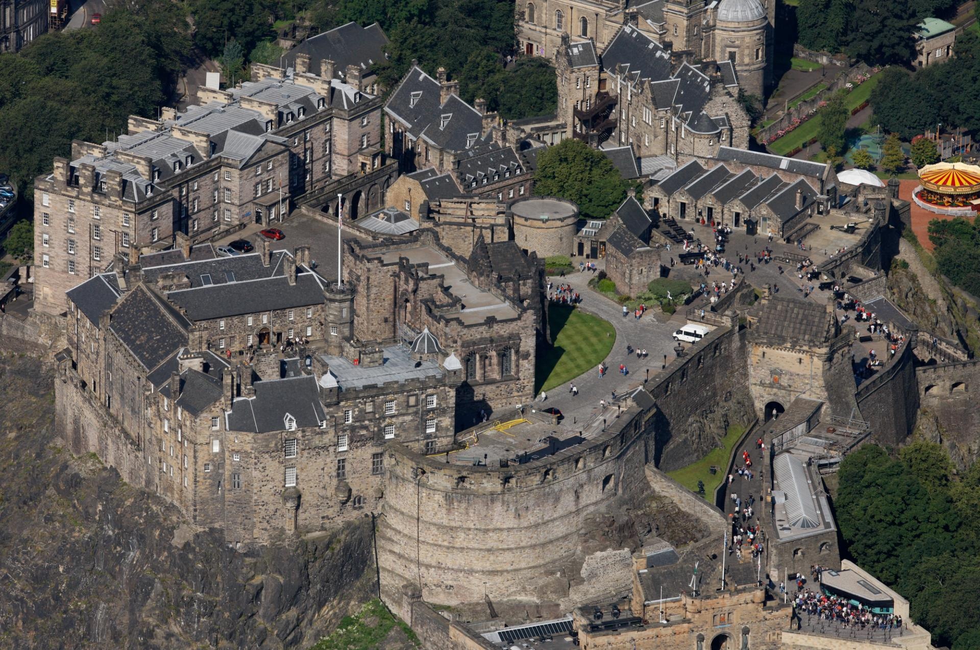 Edinburgh Castle, Travels, Aerial photography, Britain from the air, 1920x1280 HD Desktop