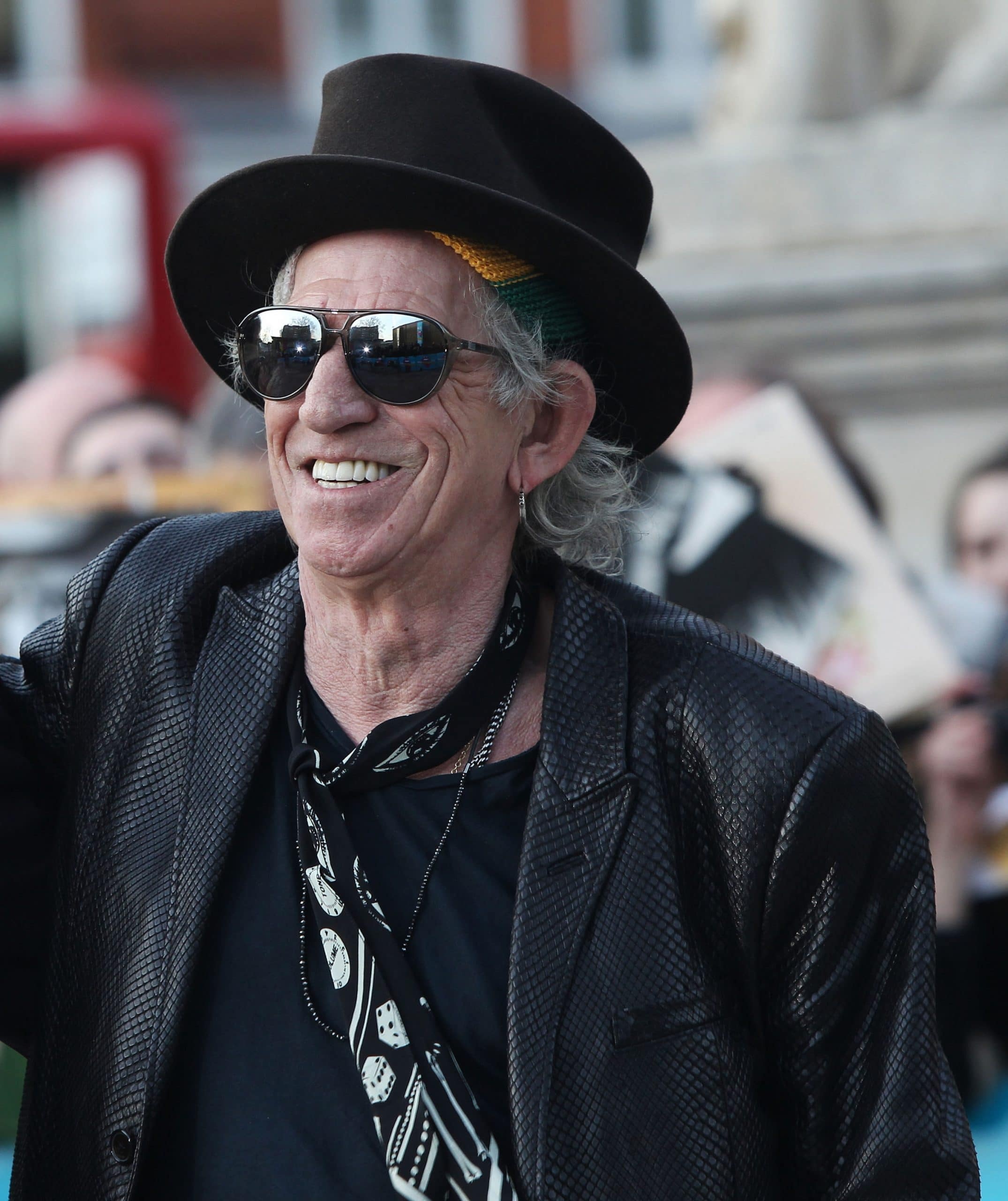 Keith Richards, Chaotic life, Finding one's way, Embracing the chaos, 2150x2560 HD Phone