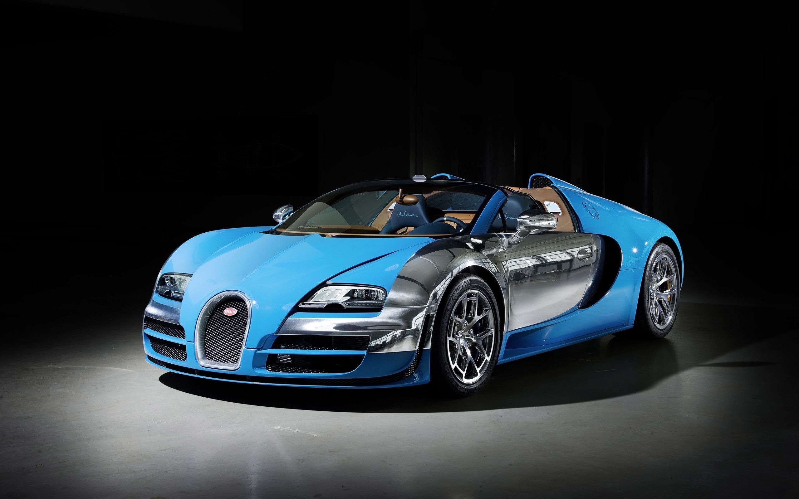 Bugatti Veyron Auto, Iconic sports car, Unrivaled luxury, Exquisite craftsmanship, 2560x1600 HD Desktop