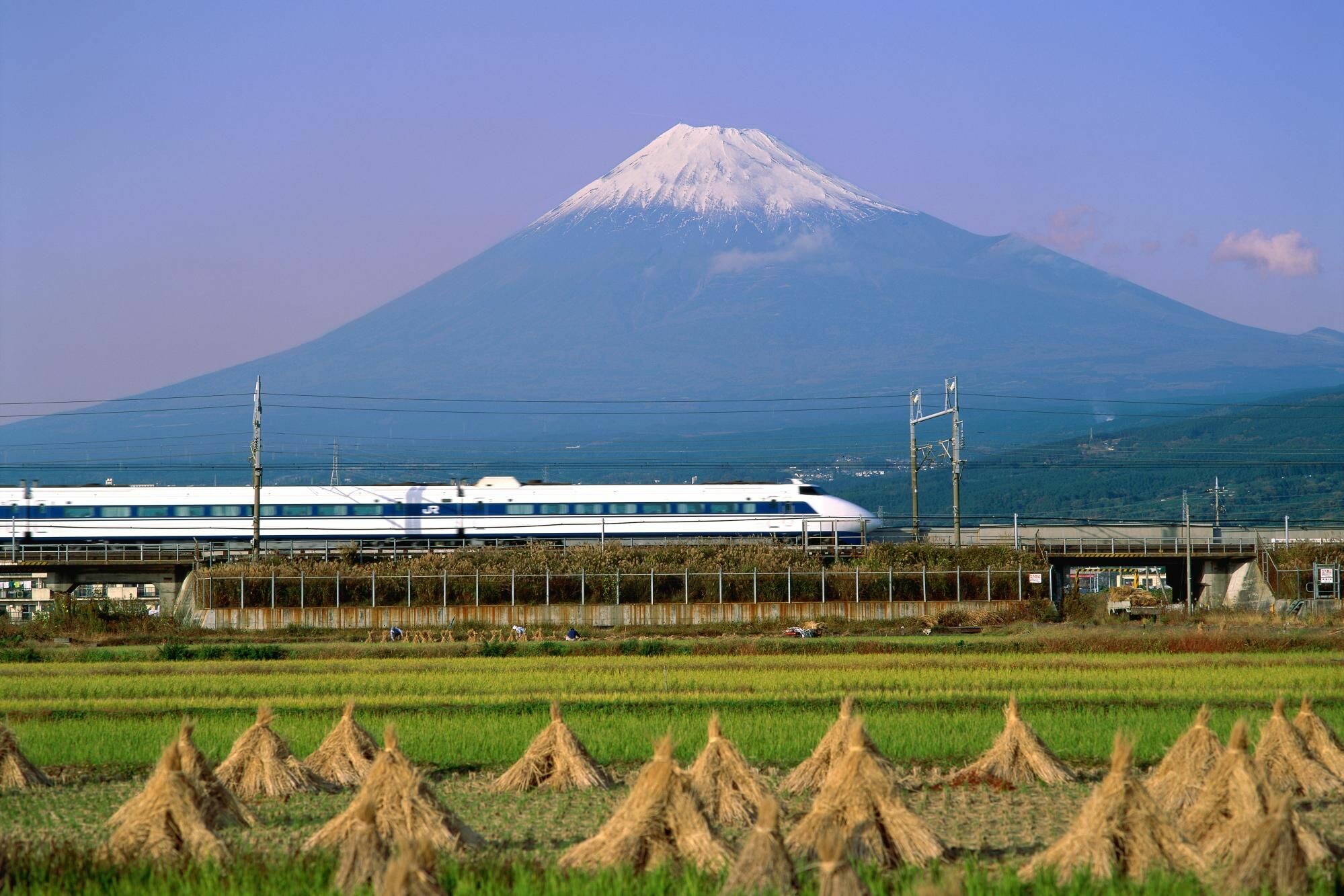 Bullet Train, Mount Fuji backdrop, Japan's pride, Scenic travel, 2000x1340 HD Desktop
