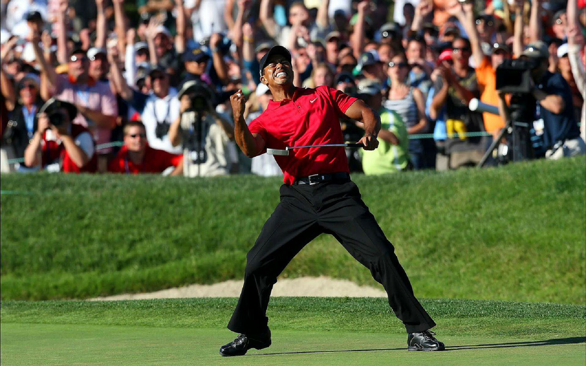 Tiger Woods: He remains the U.S. Junior Amateur Golf Championship only three-time winner. 1920x1200 HD Background.
