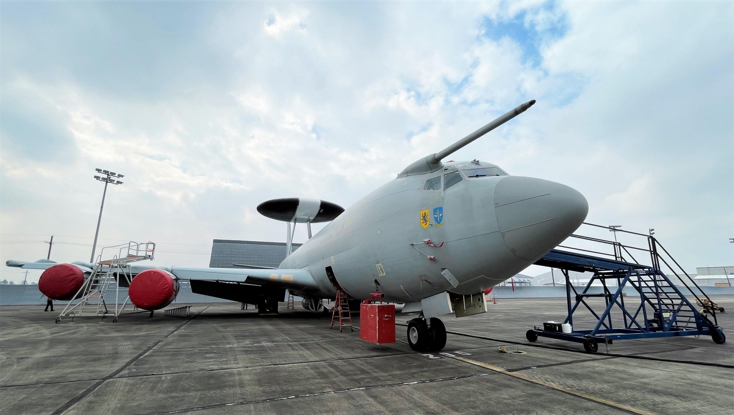 Boeing E-3, US Navy acquires, Royal Air Force, 2560x1450 HD Desktop