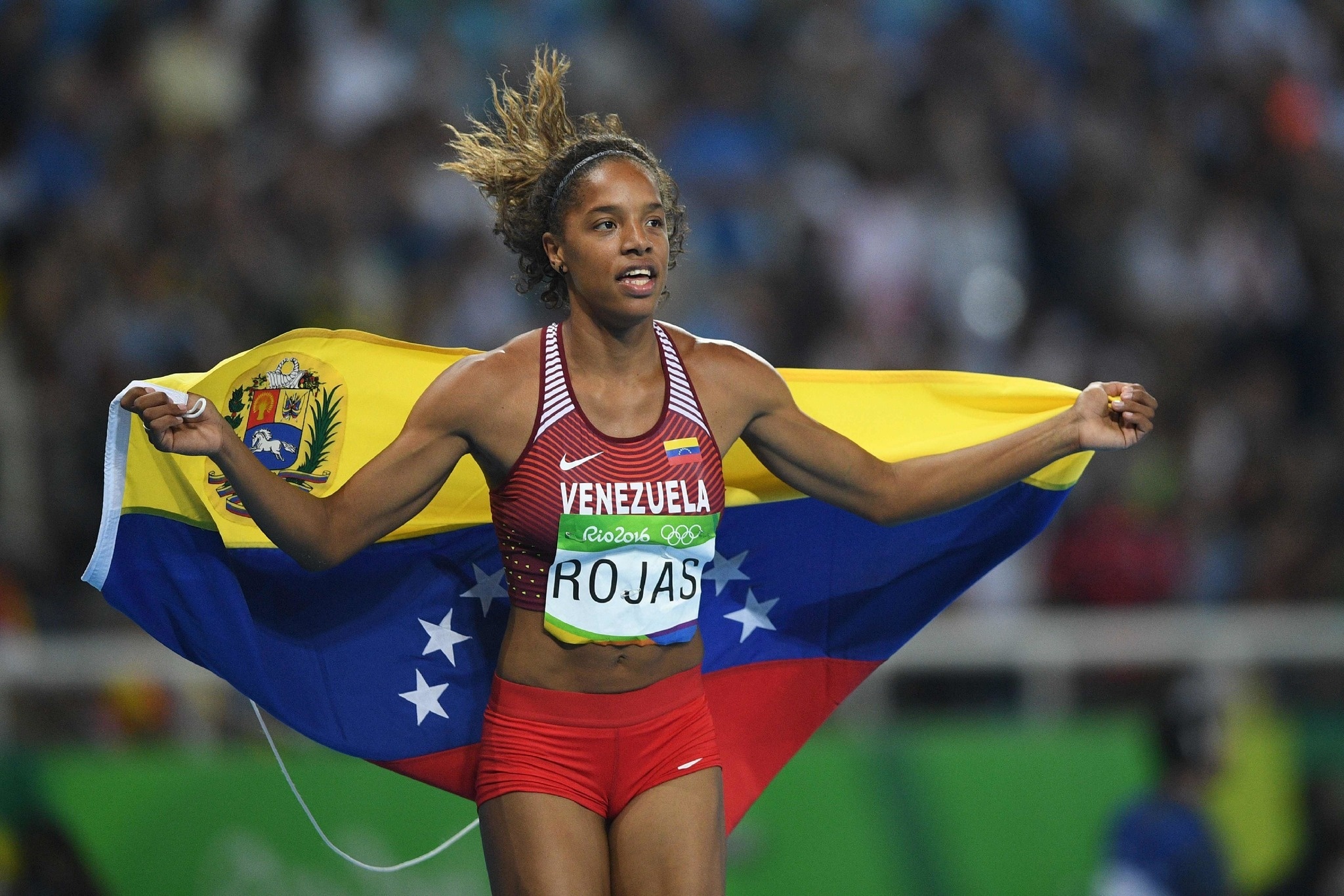 Yulimar Rojas, Venezuelans going hungry, Olympic housing, Cash for athletes, 2050x1370 HD Desktop