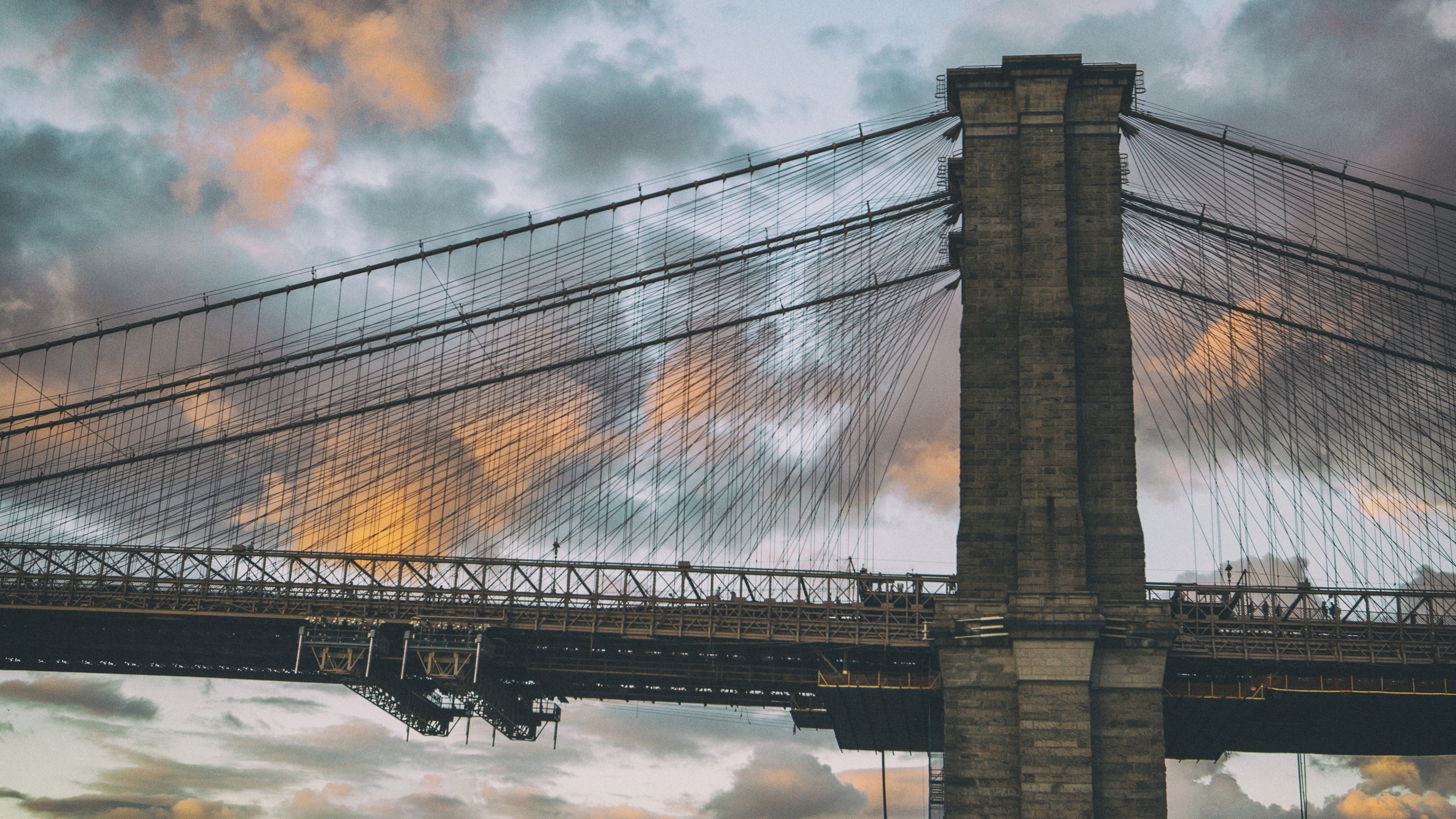 Brooklyn Bridge, Dumbo in Brooklyn, Clouds, Sunset, 3840x2160 4K Desktop