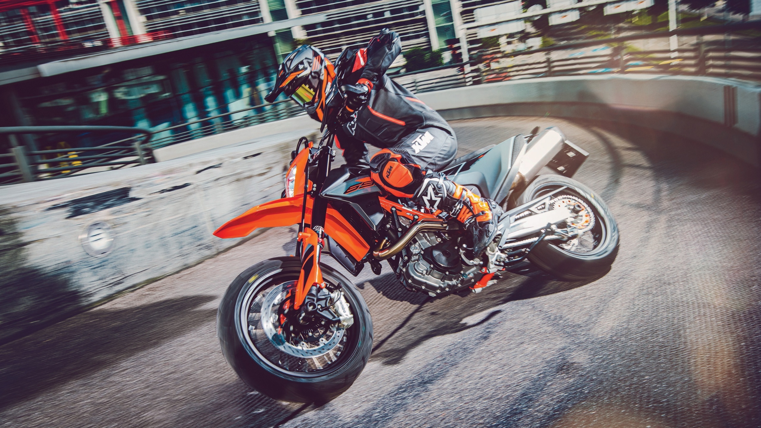 KTM 690 SMC, Beast on two wheels, Thrilling supermoto, Performance bike, 2560x1440 HD Desktop