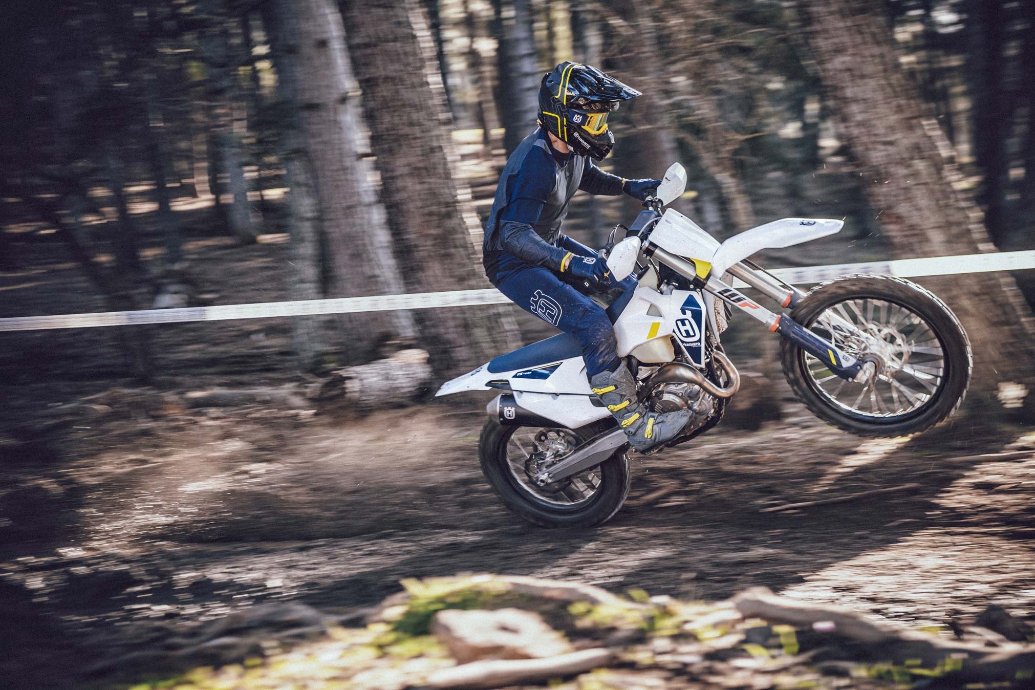 Husqvarna FX, Total motorcycle guide, Powerful off-road, Cutting-edge features, 2030x1350 HD Desktop
